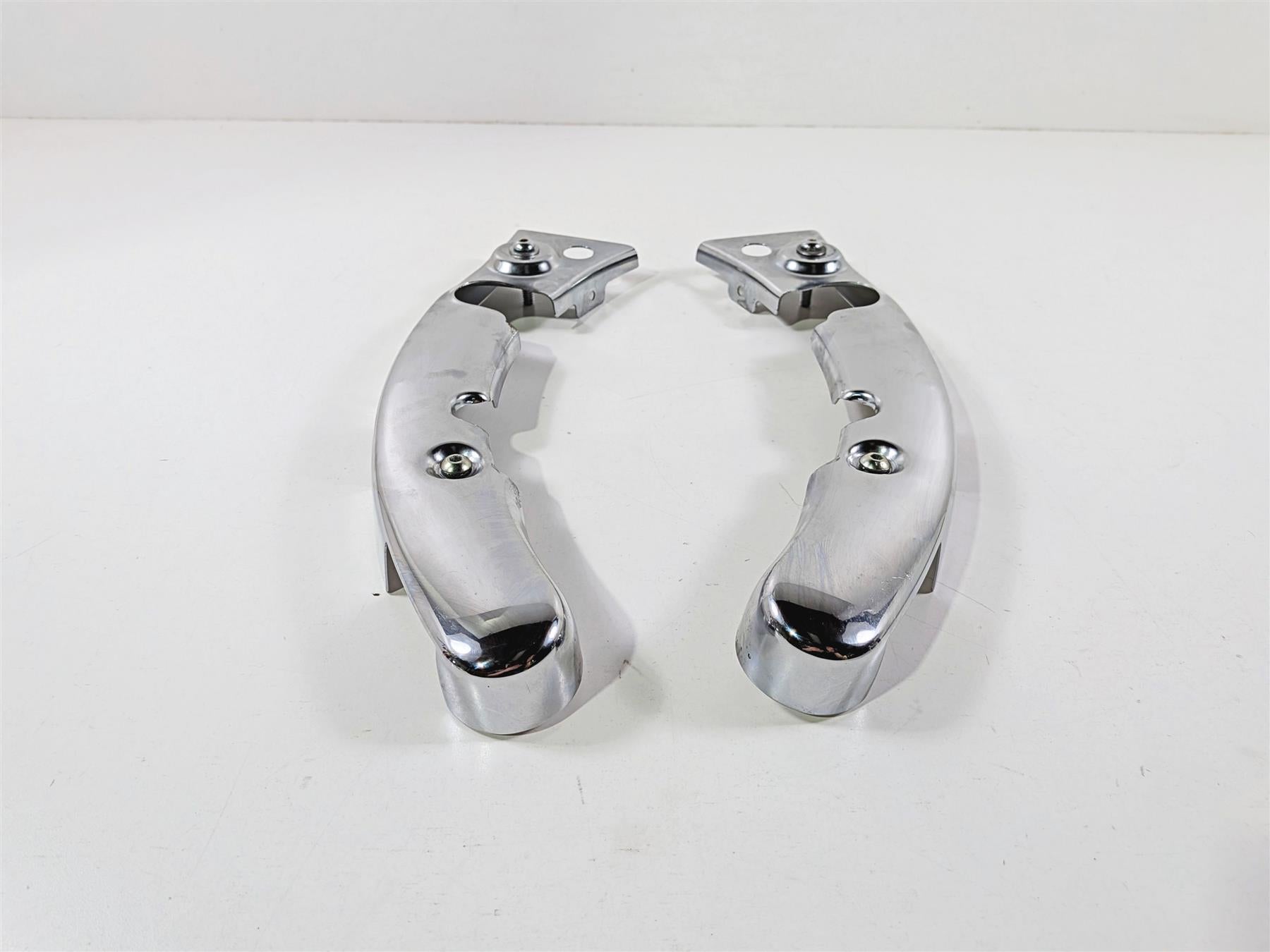 2011 Harley Touring FLHTCU CVO Electra Glide Rear Frame Fender Struts 47526-09-Mototech271