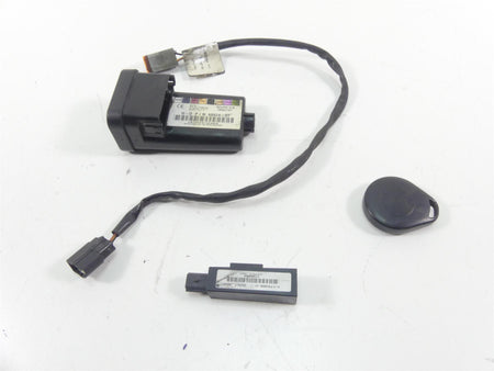 2011 Harley Touring FLTRU Road Glide Tssm Turn Signal Security Module 68924-07 {{ shop.shopifyCountryName }} - Mototech271