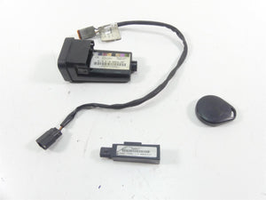 2011 Harley Touring FLTRU Road Glide Tssm Turn Signal Security Module 68924-07 | Mototech271