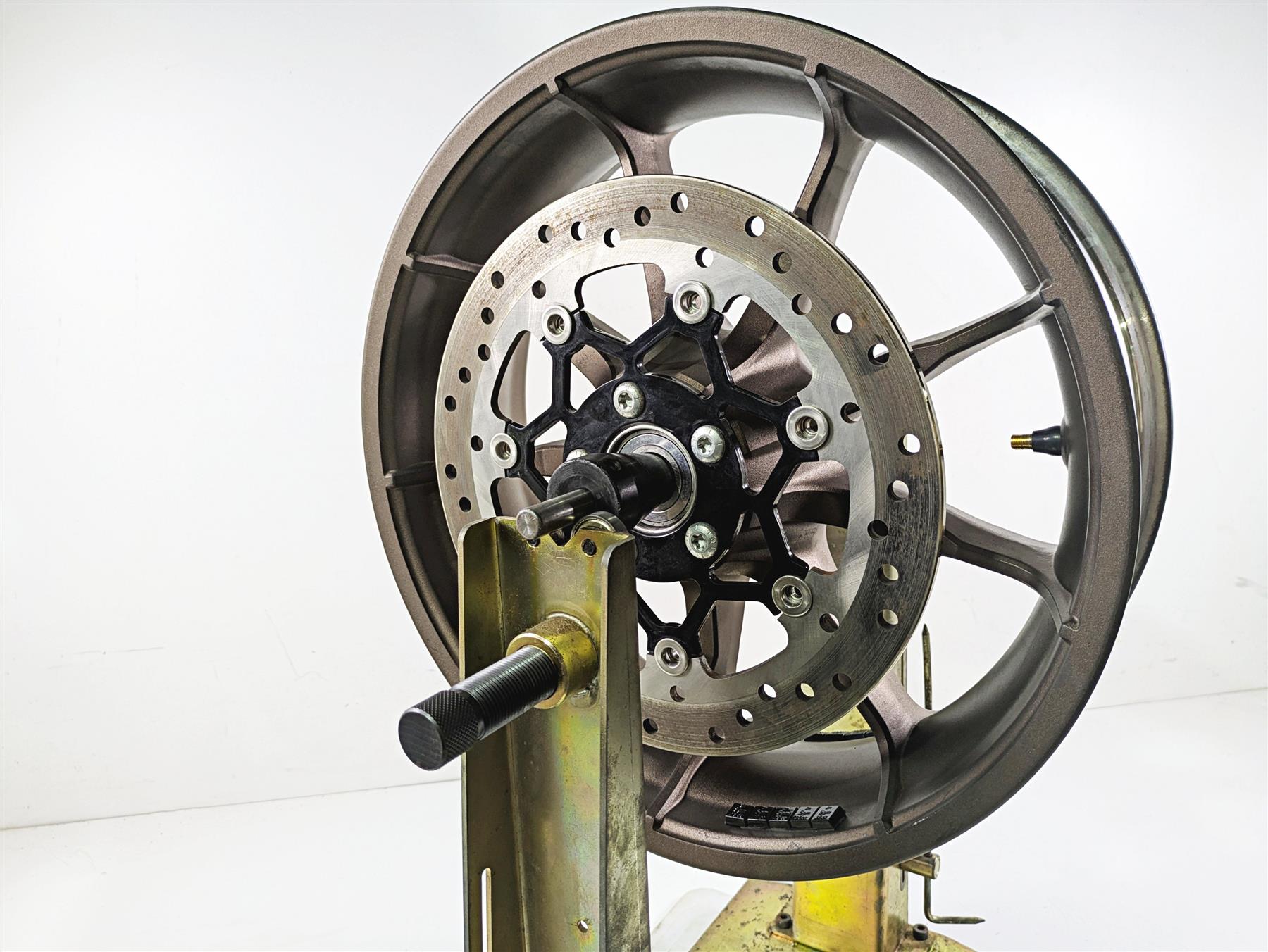 2022 Harley FXLRS Softail Low Rider Rear Rim Wheel 9 Spoke 16x5 Bronze 40900748 {{ shop.shopifyCountryName }} - Mototech271