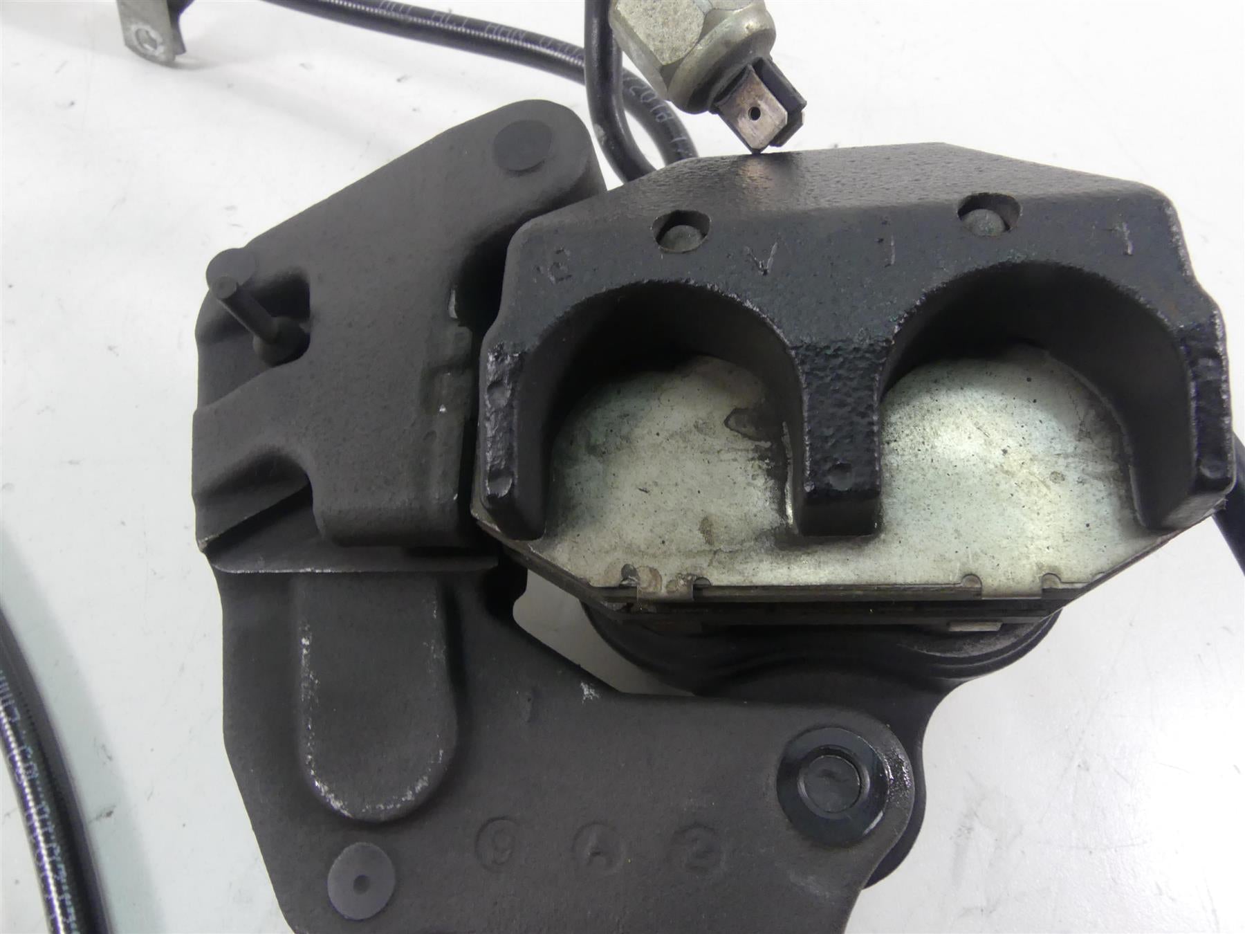 2019 Harley Softail FXBB Street Bob Rear Brake Caliper for 25mm Axle 41300192 {{ shop.shopifyCountryName }} - Mototech271