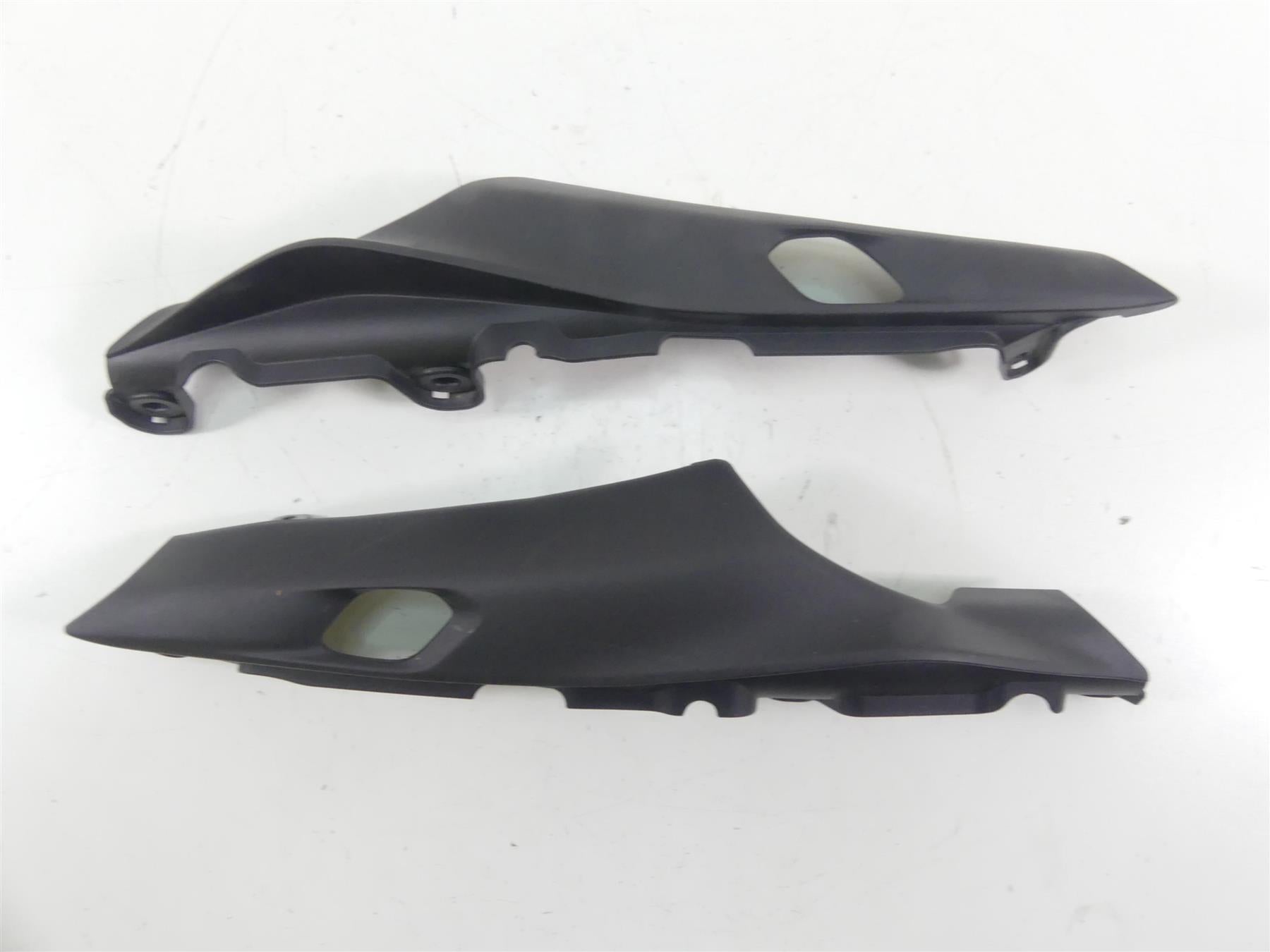 2022 Yamaha MT09 FZ09 Rear Tail Side Cover Fairing Set B7N-21711-00-00 {{ shop.shopifyCountryName }} - Mototech271