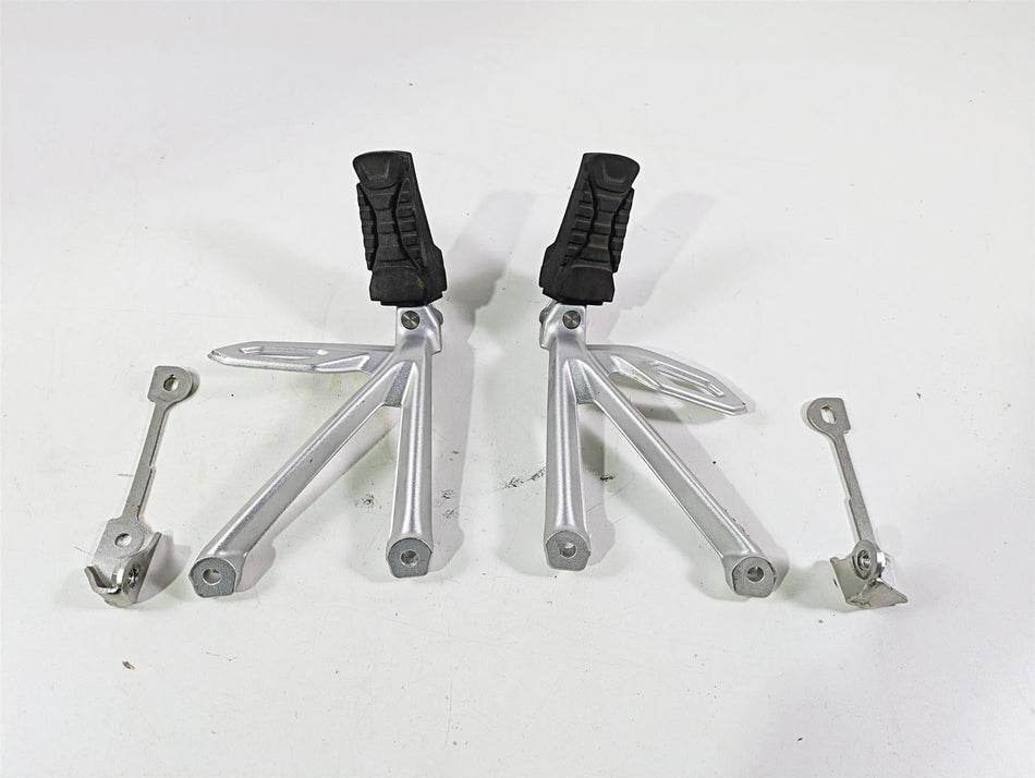2021 BMW R1250GS K51 Adv Rear Passenger Footpeg Rest Set 46718526741 46718526742 {{ shop.shopifyCountryName }} - Mototech271