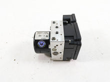 Load image into Gallery viewer, 2007 BMW R1200GS K255 Adv Abs Brake Pump Module Gen2 34517715109 7707617
