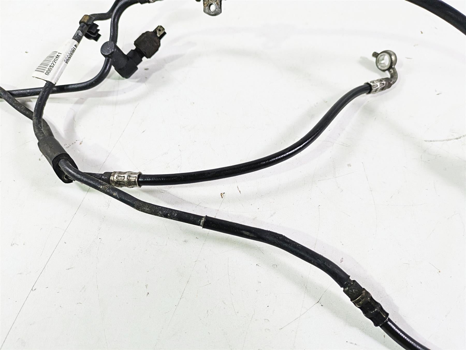 2018 Harley Softail FXFBS Fat Bob Rear Abs Brake Line Set 41800598 41800599 {{ shop.shopifyCountryName }} - Mototech271