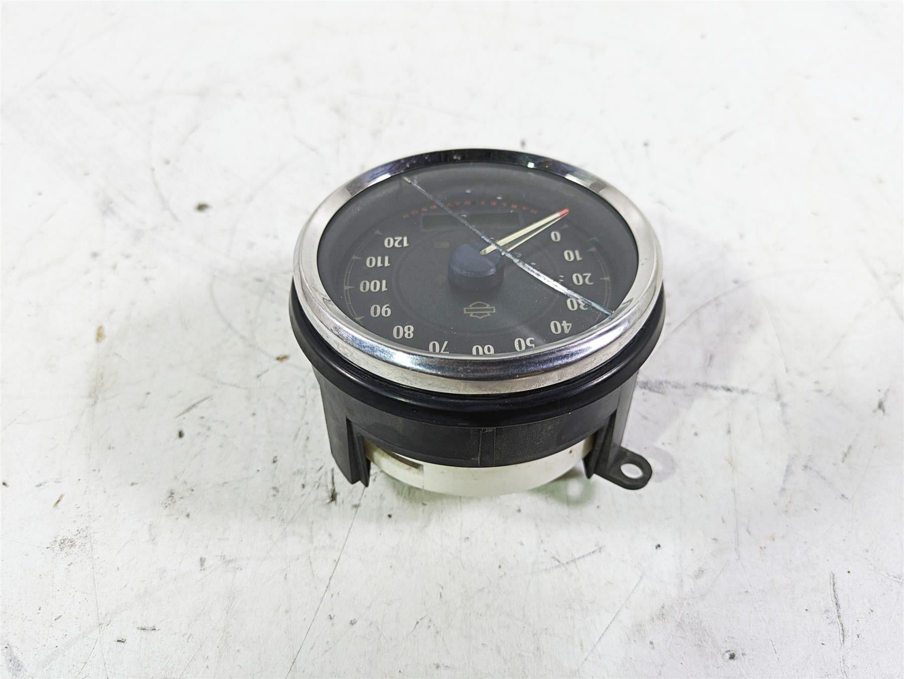 2013 Harley FXDWG Dyna Wide Glide Speedometer Gauge Instrument 30k 67478-12 {{ shop.shopifyCountryName }} - Mototech271