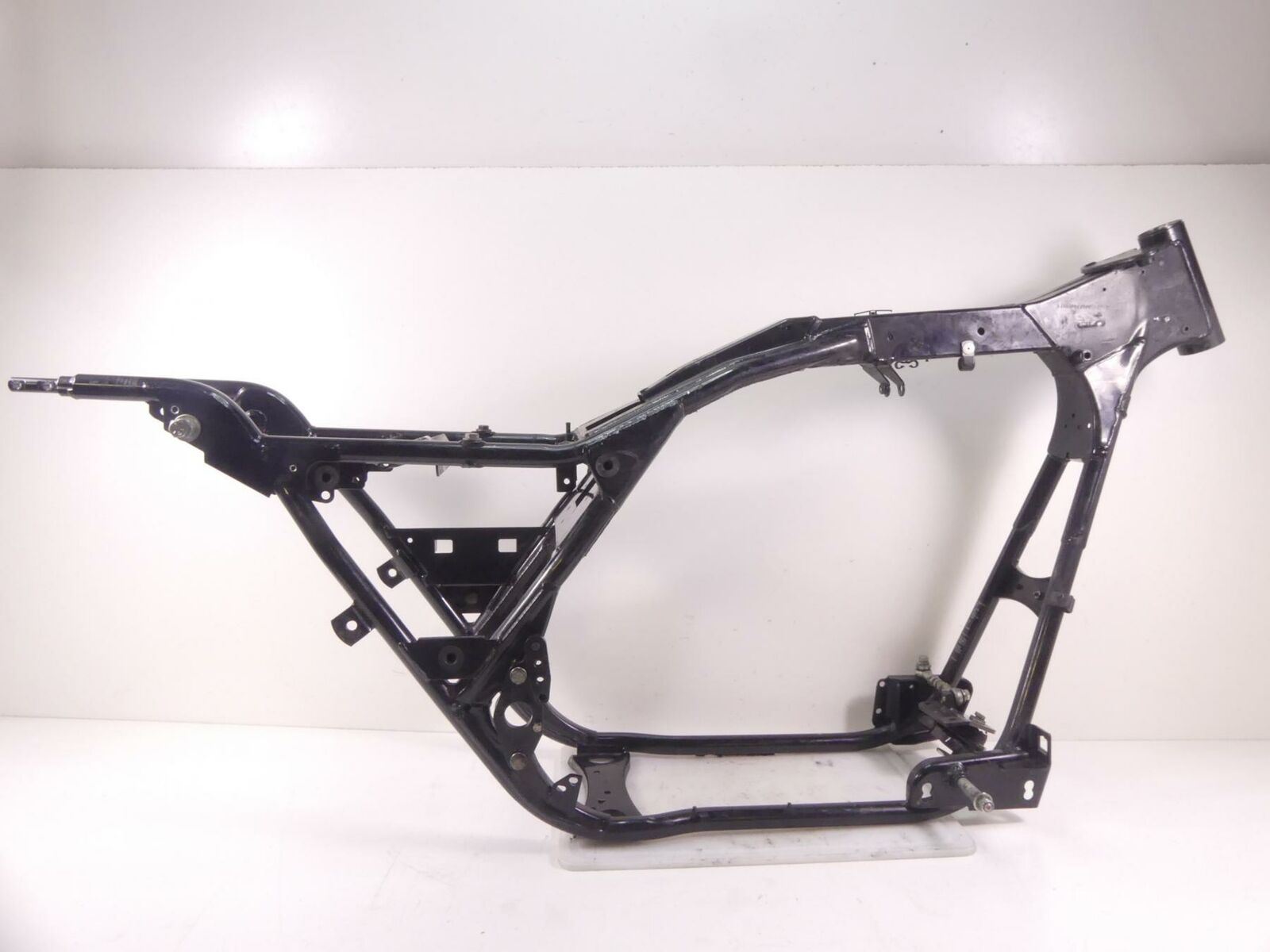 2005 Harley Touring CVO FLHTCSE Electra Glide Straight Main Frame -Slvg 47900-0 {{ shop.shopifyCountryName }} - Mototech271
