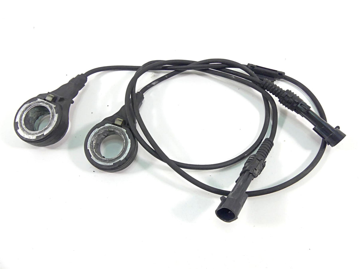 2014 Harley VRSCF Muscle V-Rod Abs Wheel Speed Sensor Set 40652-08 40648-08 {{ shop.shopifyCountryName }} - Mototech271