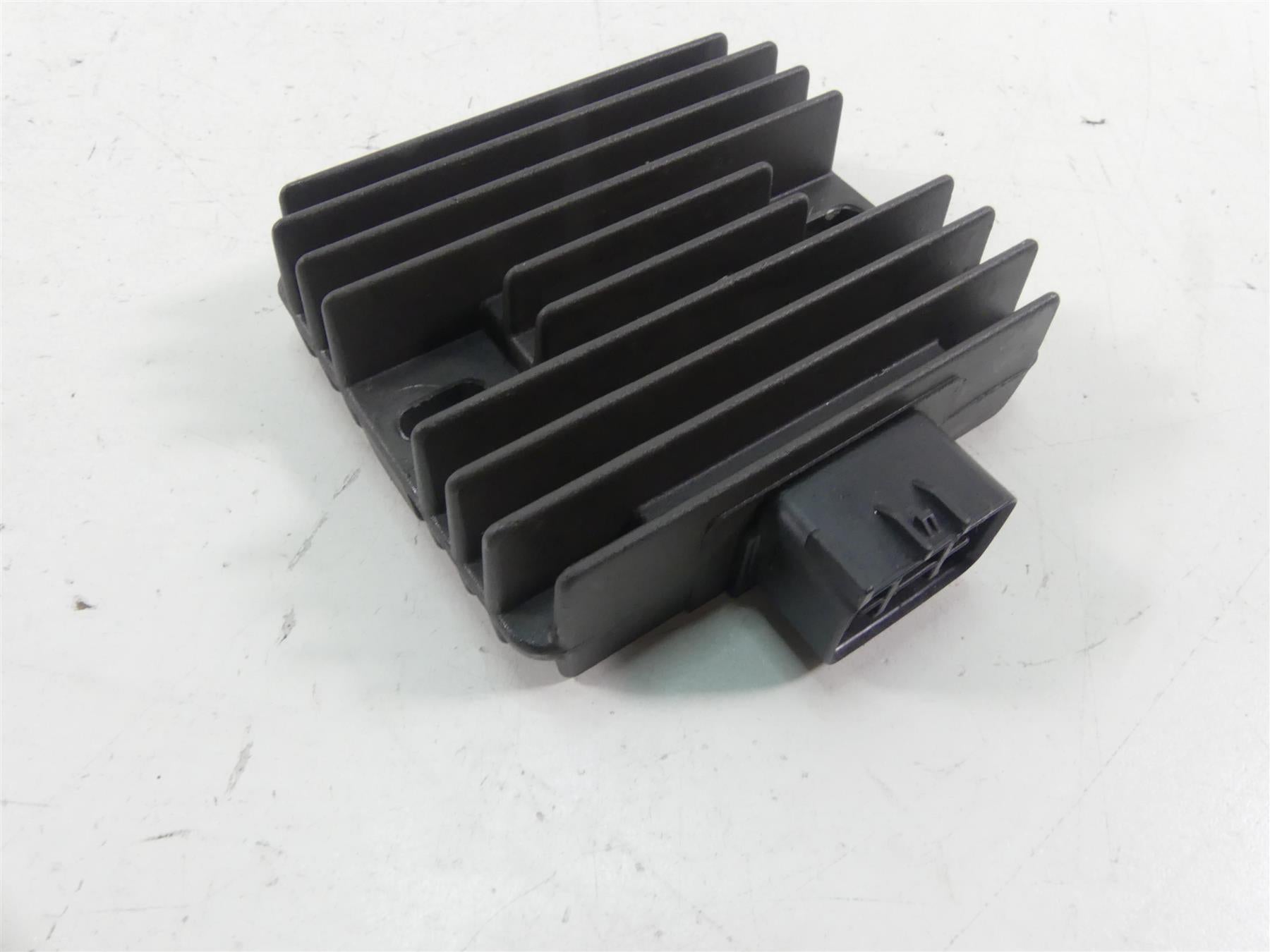2017 Yamaha Waverunner EX Sport 1050 BS Rectifier Voltage Regulator 6D3-81960-00 {{ shop.shopifyCountryName }} - Mototech271