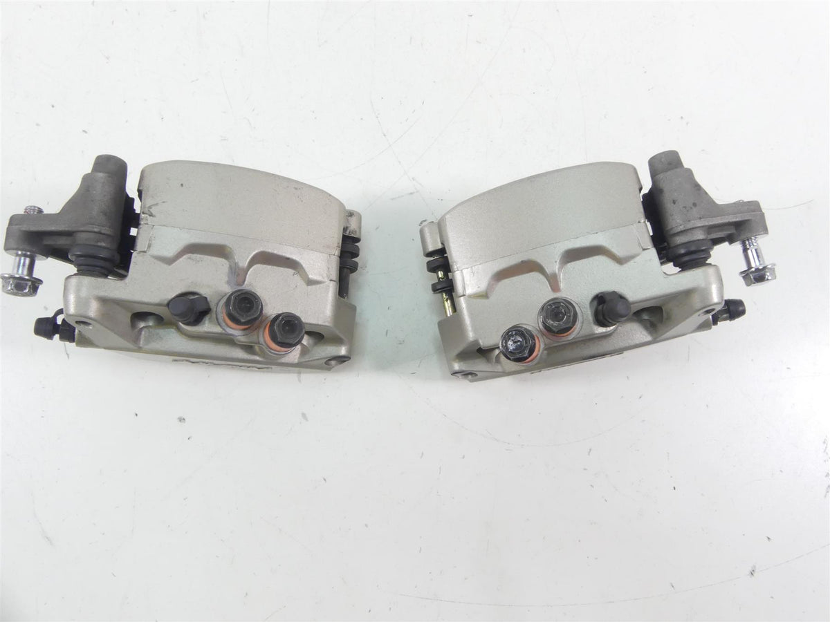 2005 Honda V-Twin VTX1800 S3 Front Nissin Brake Caliper Set 45250-MCV-006 {{ shop.shopifyCountryName }} - Mototech271
