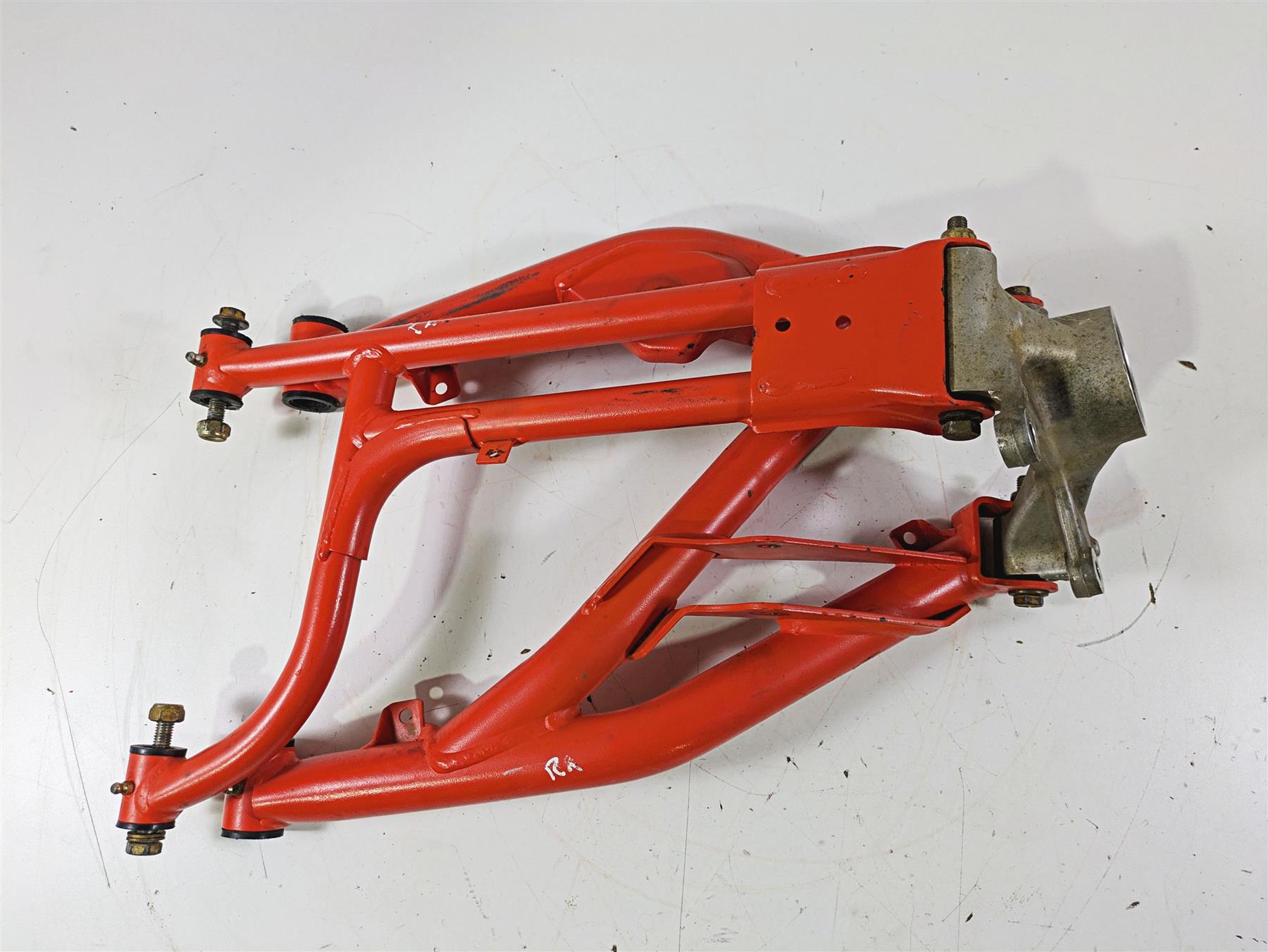 2022 Can-Am Defender XMR HD10 Rear Right Control Arm Knee Magma Red 706004550 {{ shop.shopifyCountryName }} - Mototech271