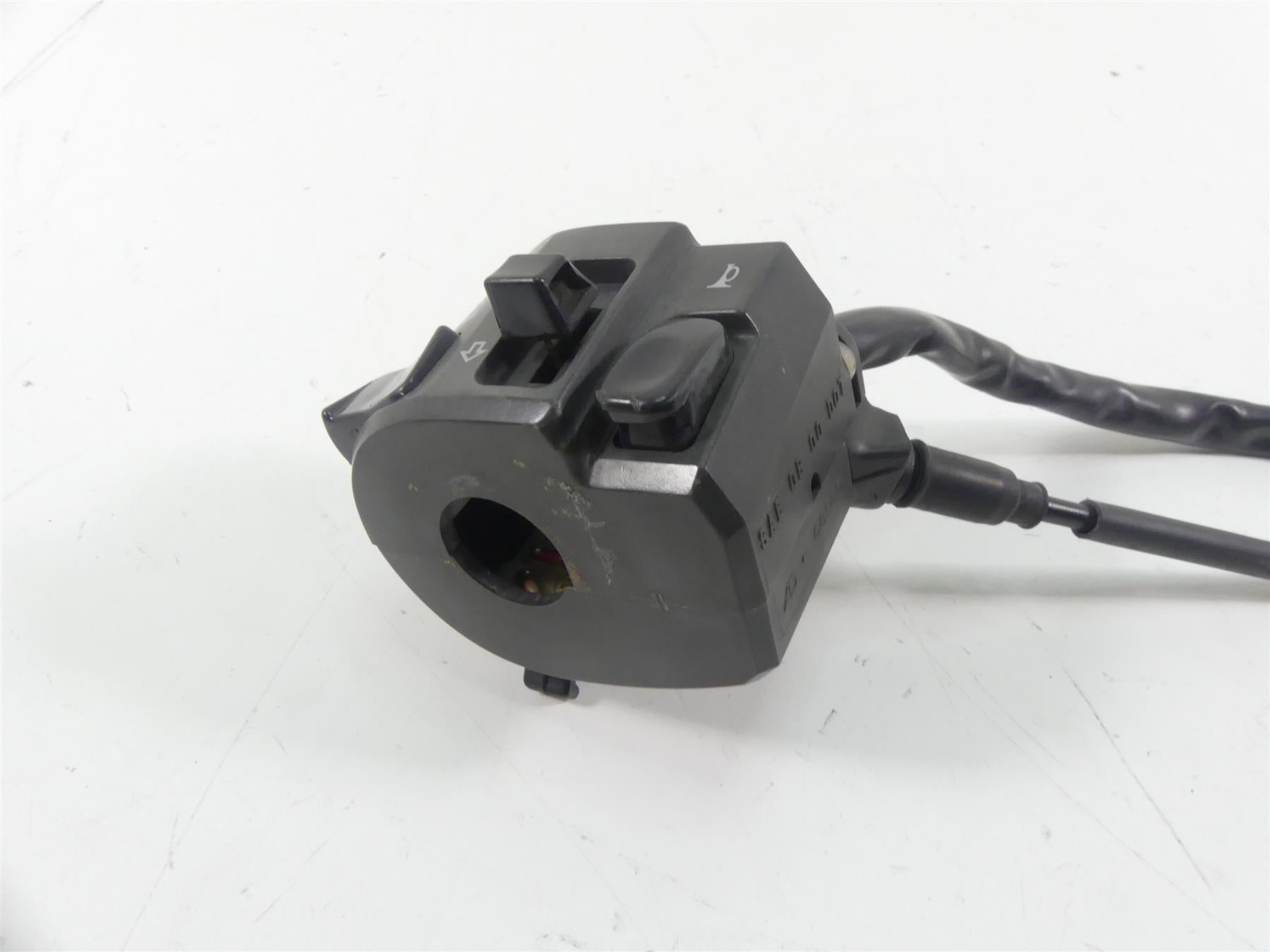 2006 Ducati 999 Biposto Left Blinker Horn Lights Hand Control Switch 65140131A {{ shop.shopifyCountryName }} - Mototech271