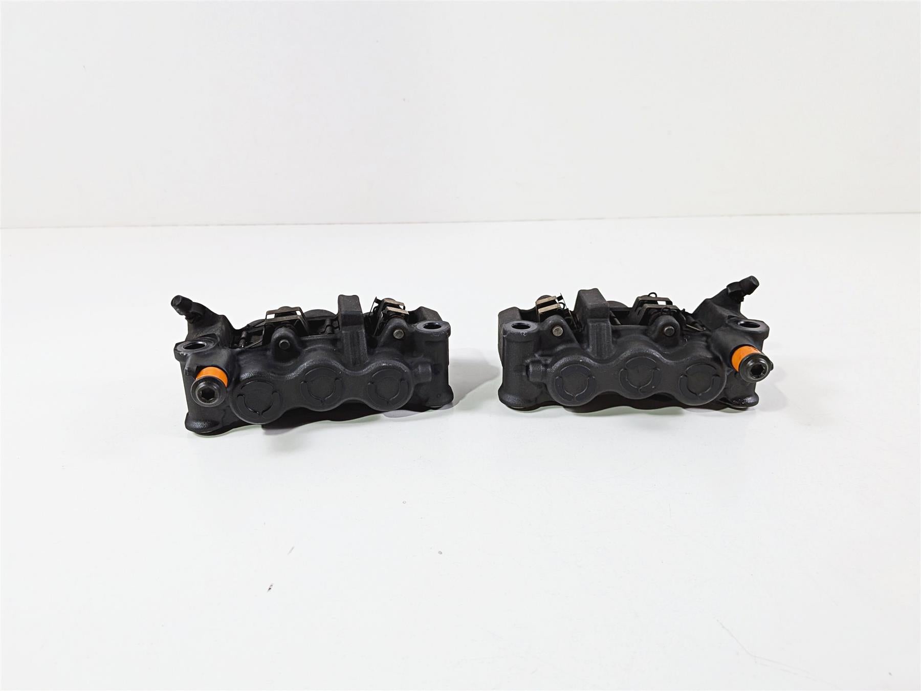 2008 Yamaha YZF R1 RN19 Front Brake Caliper Set 6 Piston 4C8-2580T-01-00 {{ shop.shopifyCountryName }} - Mototech271