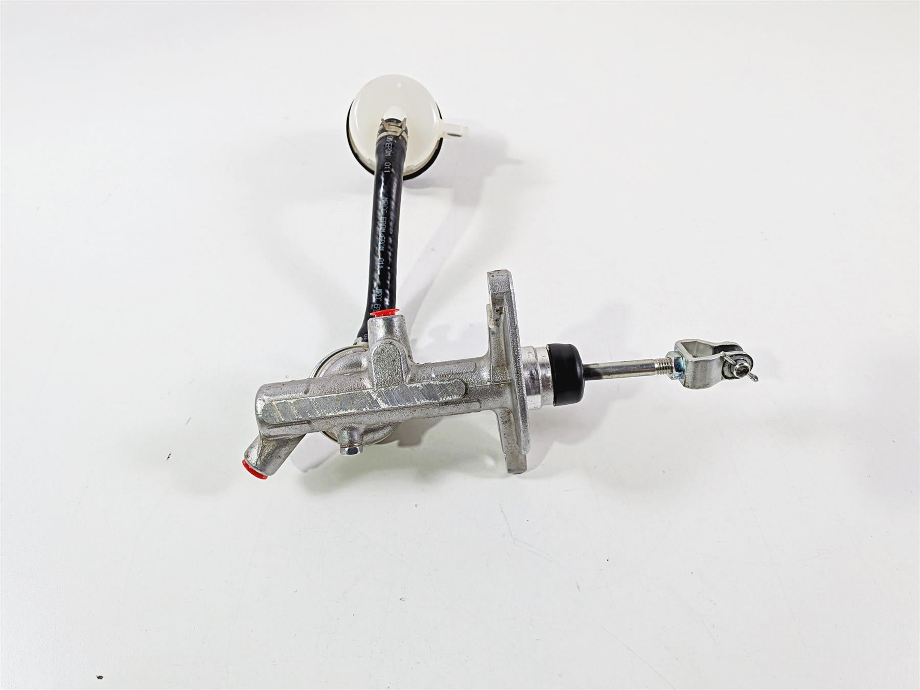 2021 Yamaha YXZ1000R EPS SS SE Nissin 3/4 Main Master Cylinder B5H-2583T-00-00 {{ shop.shopifyCountryName }} - Mototech271