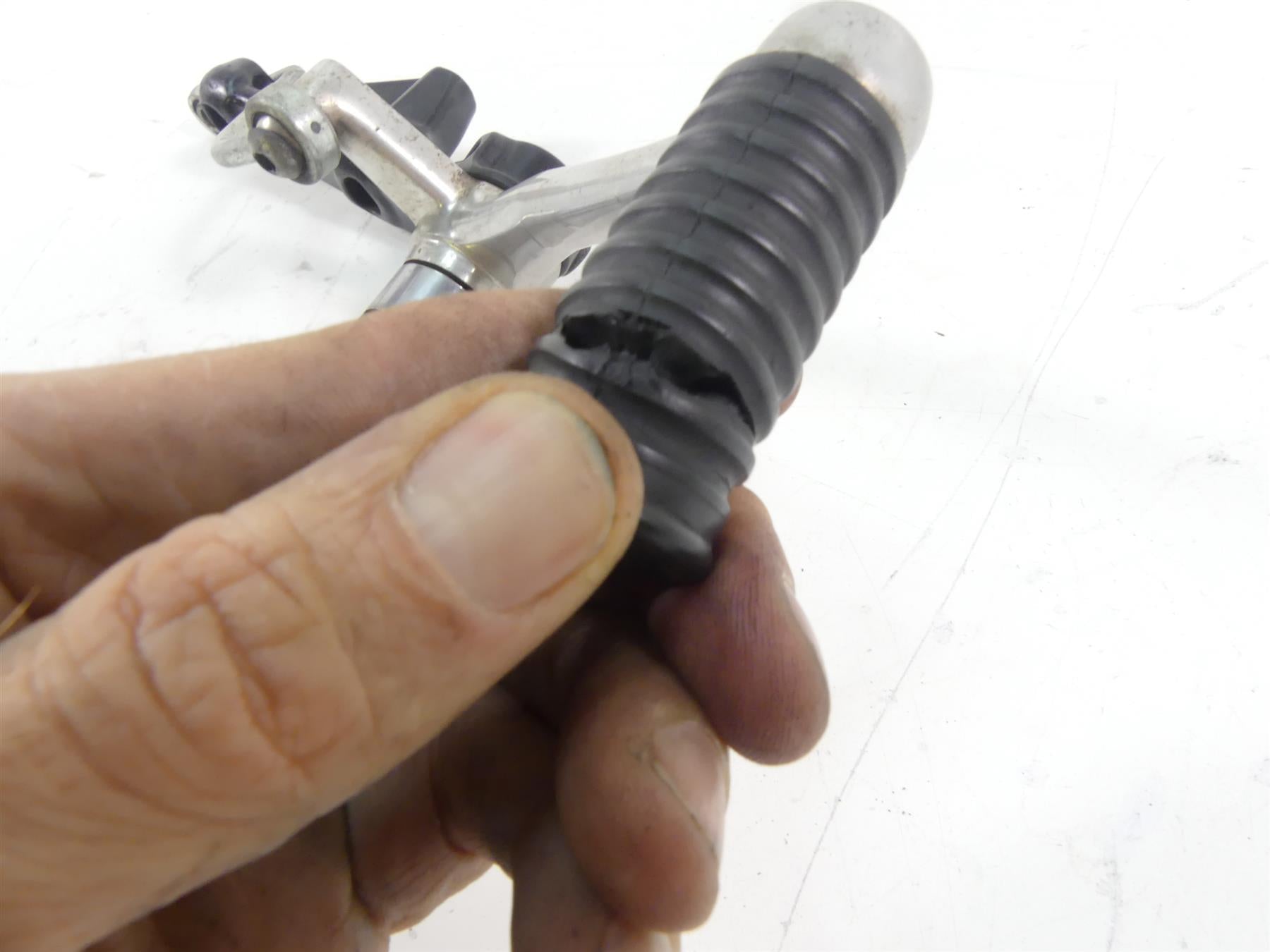 2006 Harley VRSCD Night V Rod Left Front Footpeg & Shift Pedal 51091-06BK {{ shop.shopifyCountryName }} - Mototech271