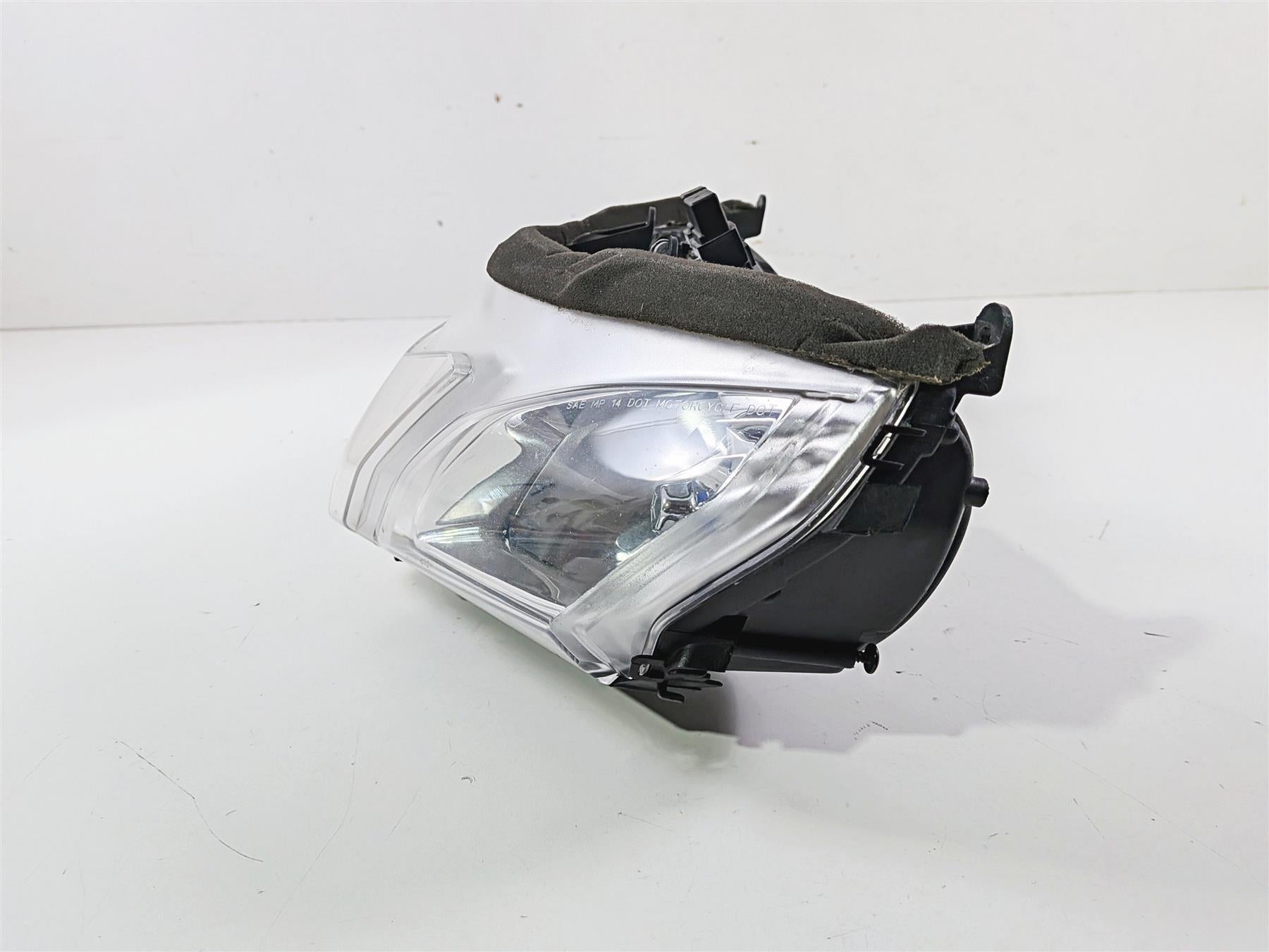 2018 Aprilia RSV4 RR Headlight Head Light Lamp 2D000116 {{ shop.shopifyCountryName }} - Mototech271