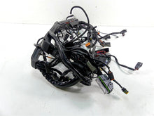 Load image into Gallery viewer, 2006 Harley Touring FLHTCU SE E-Glide Main Wiring Harness Loom 70992-06 | Mototech271
