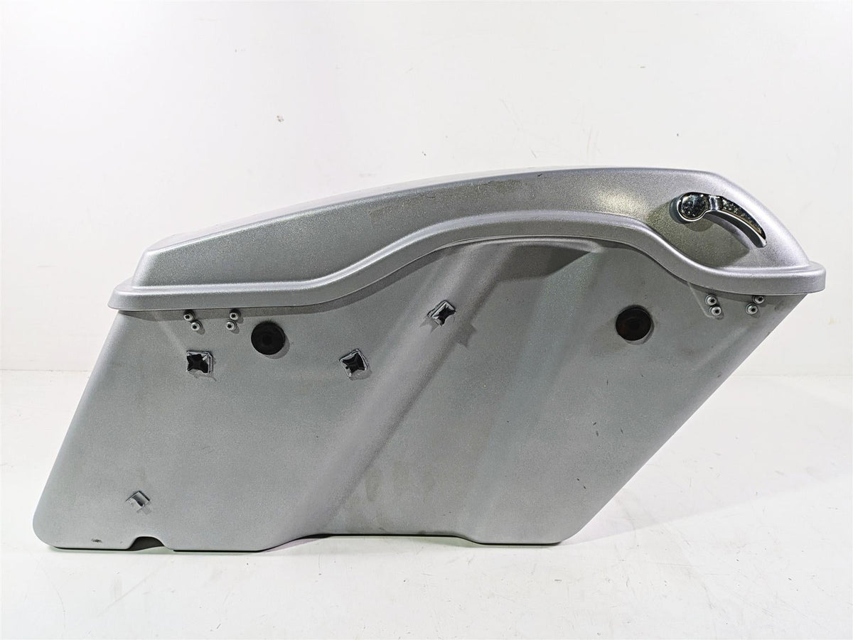 2010 Harley Touring FLHX Street Glide Left Saddlebag Saddle Bag Silver 90753-93 {{ shop.shopifyCountryName }} - Mototech271