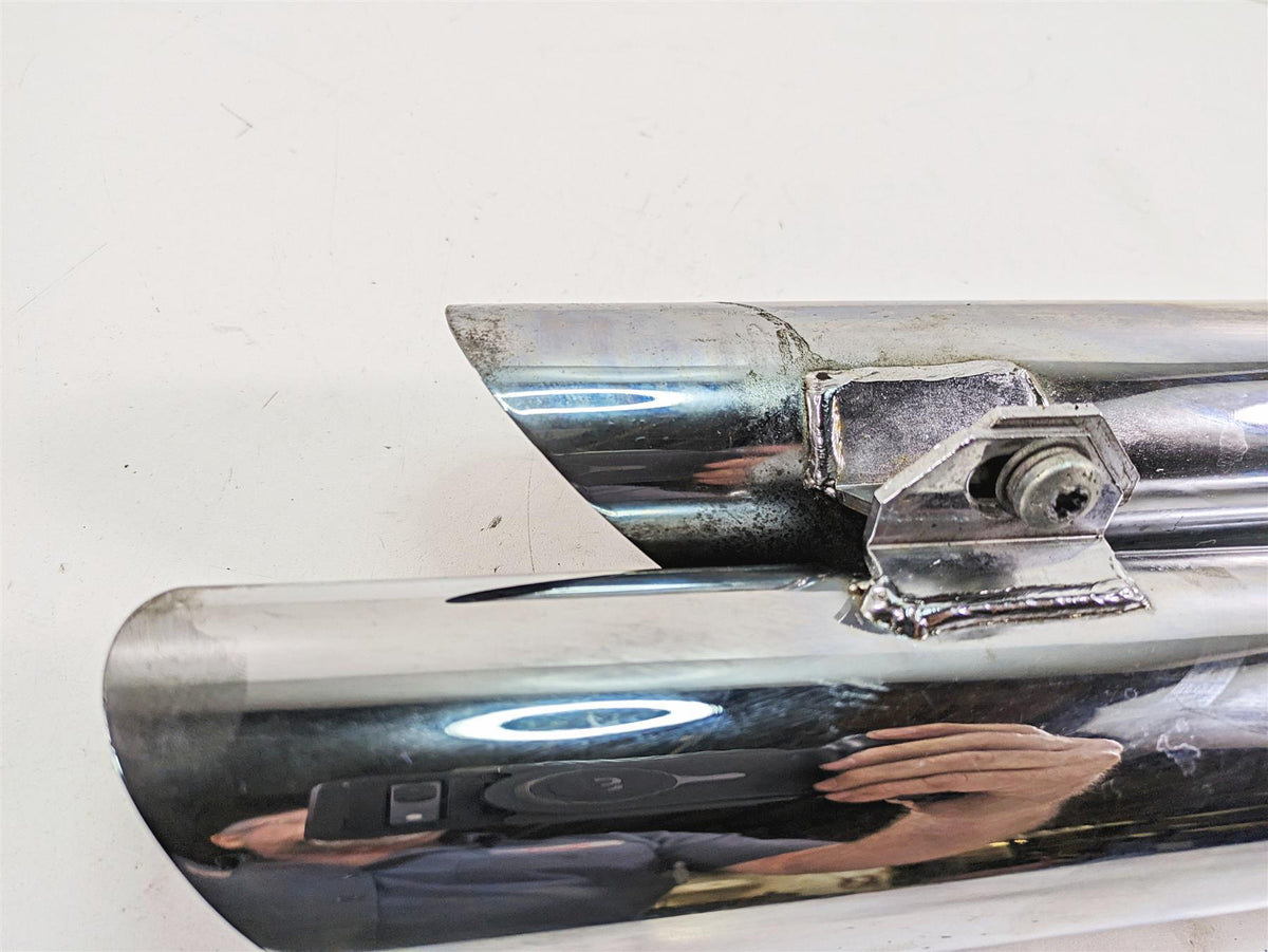 2009 Harley Dyna FXDFSE CVO Fat Bob Exhaust Pipe Muffler Set 65884-09 65886-09 {{ shop.shopifyCountryName }} - Mototech271
