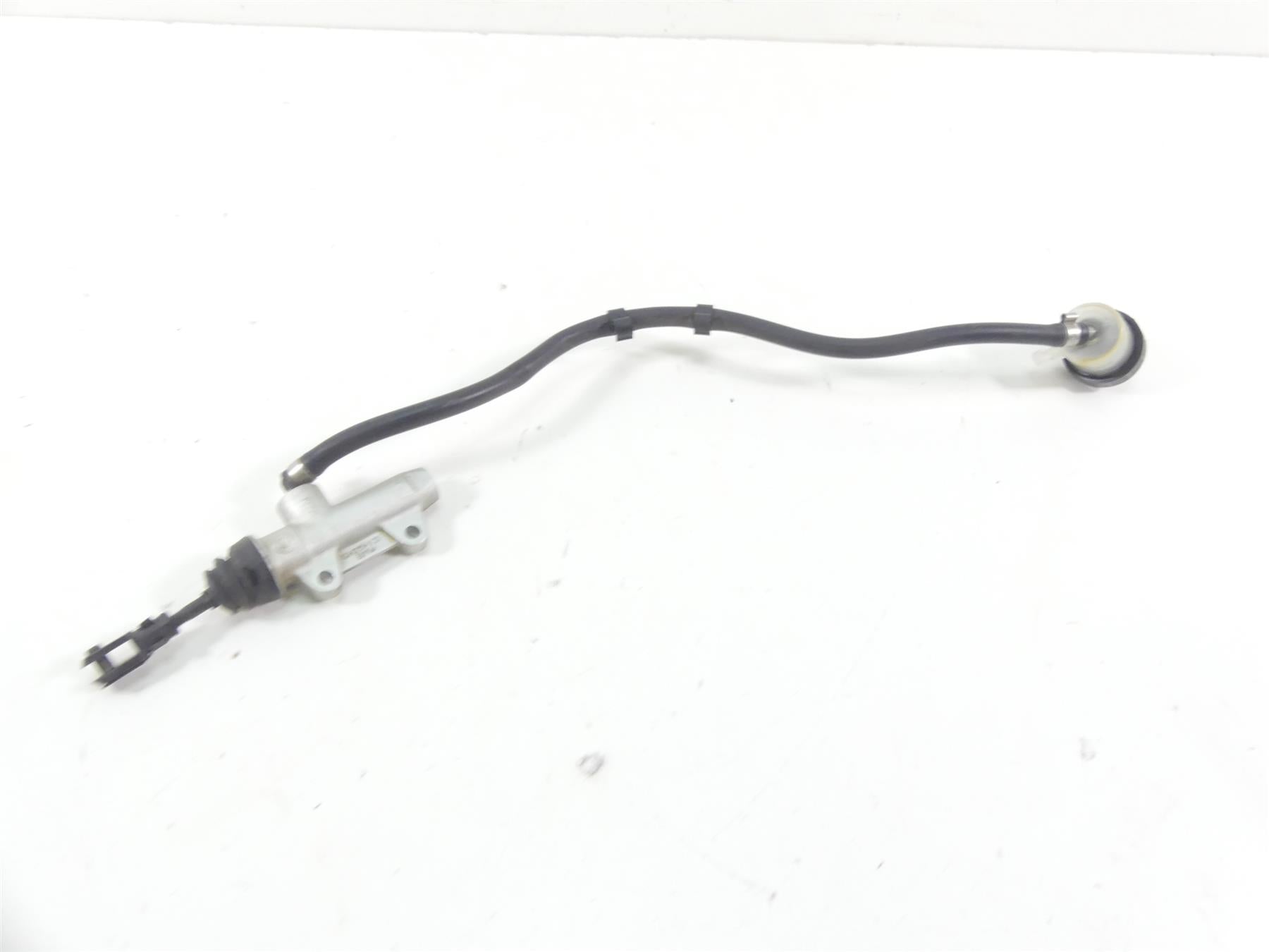 2017 BMW F800GS K72 Rear Brembo Brake Master Cylinder 13mm 34217692190 {{ shop.shopifyCountryName }} - Mototech271