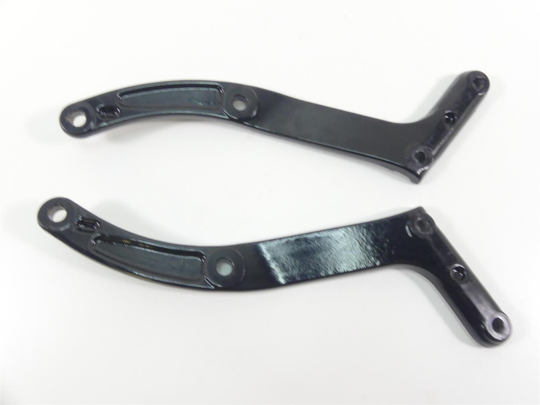 2008 Harley Softail FLSTSB Cross Bones Rear Fender Struts Support 47812-08 | Mototech271