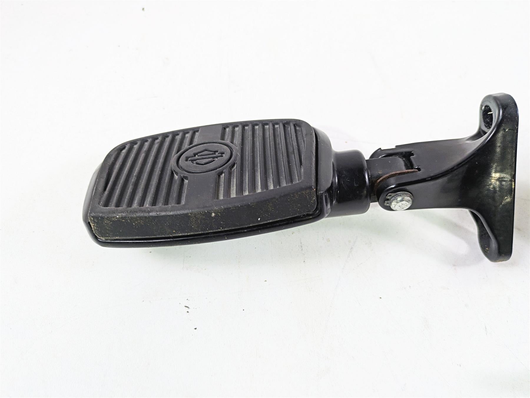 2015 Harley Touring FLHTKL Electra Glide Rear Passenger Foot Pegs 50500332A {{ shop.shopifyCountryName }} - Mototech271