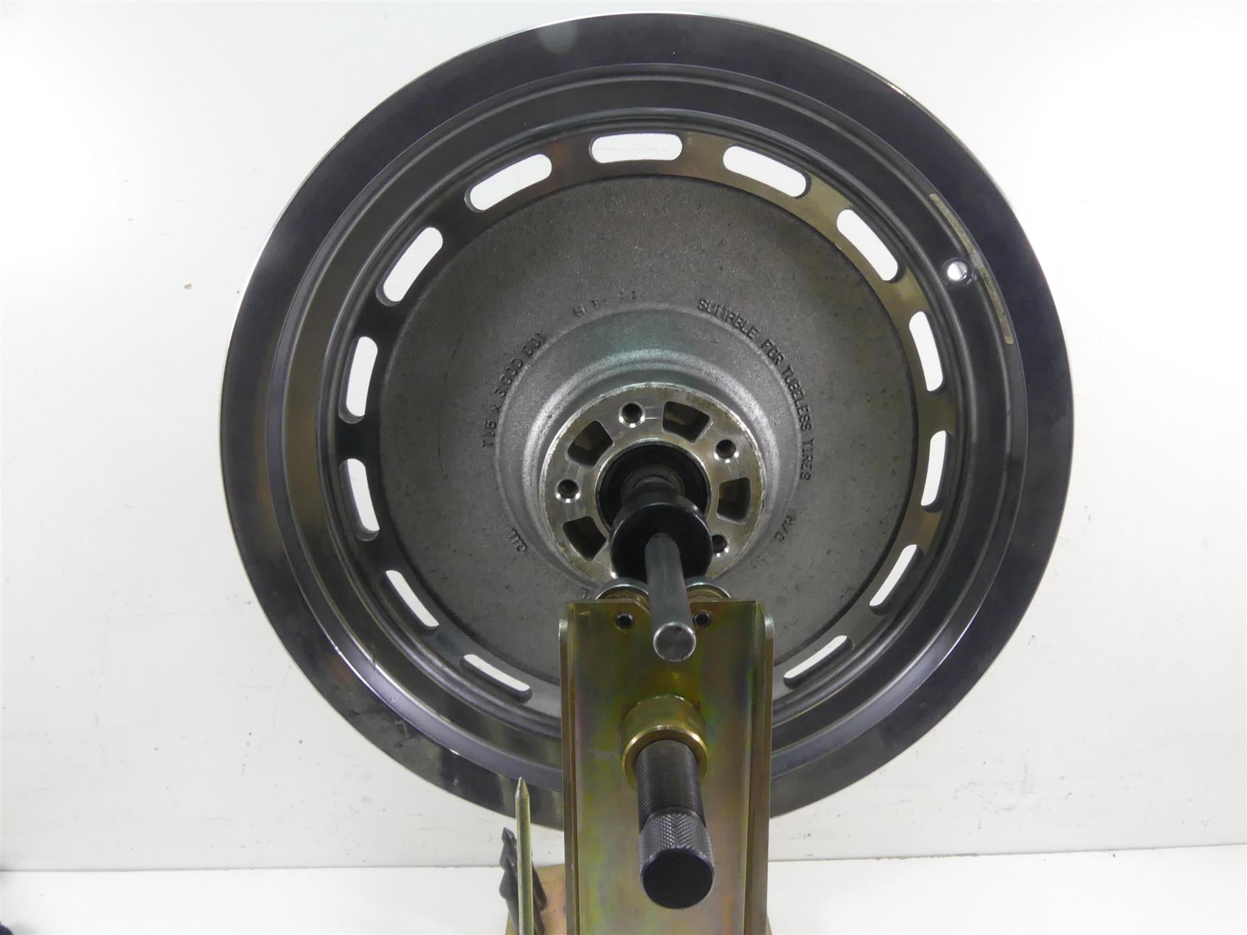 2003 Harley Sportster XL1200 C 100th Anniv Straight 16x3 Rear Wheel 41013-00A {{ shop.shopifyCountryName }} - Mototech271