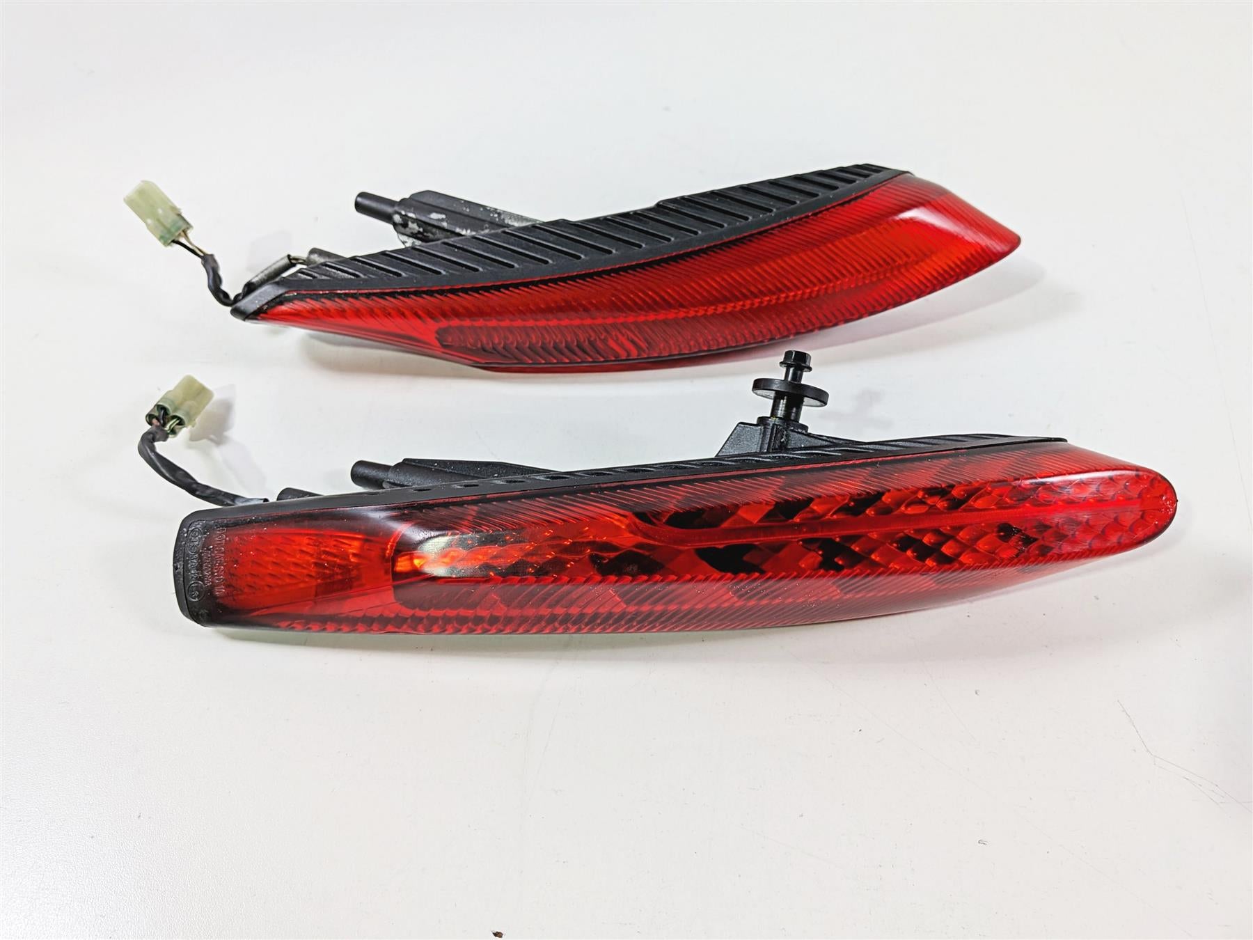2015 Ducati Diavel Dark Taillight Tail Light Lamp Set 52510413A 52510423A-Mototech271