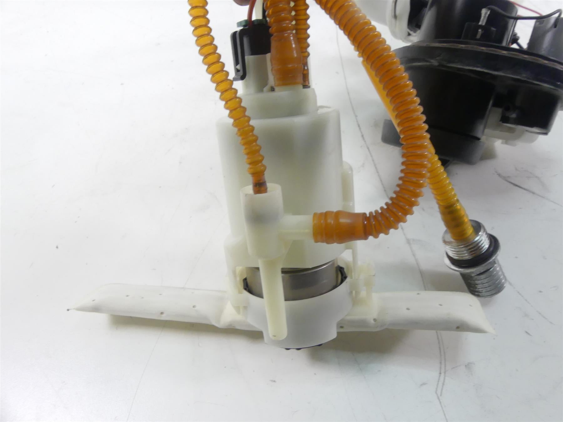 2016 Harley Touring FLTRX Road Glide Fuel Gas Pump - Tested - Read 75069-08C {{ shop.shopifyCountryName }} - Mototech271