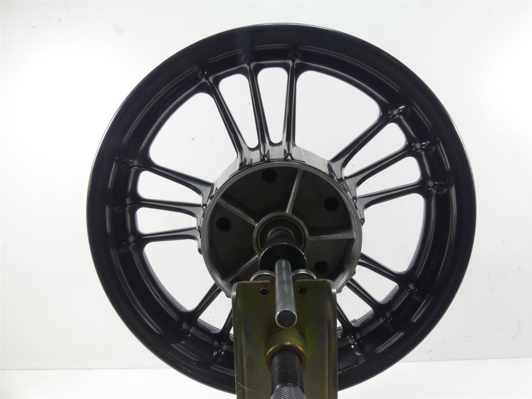 2016 Indian Scout Sixty Straight 16x3.5 Rear Wheel Rim 1522091 {{ shop.shopifyCountryName }} - Mototech271