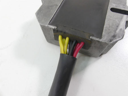 2006 Triumph Daytona 675 Rectifier Voltage Regulator T1304040 {{ shop.shopifyCountryName }} - Mototech271