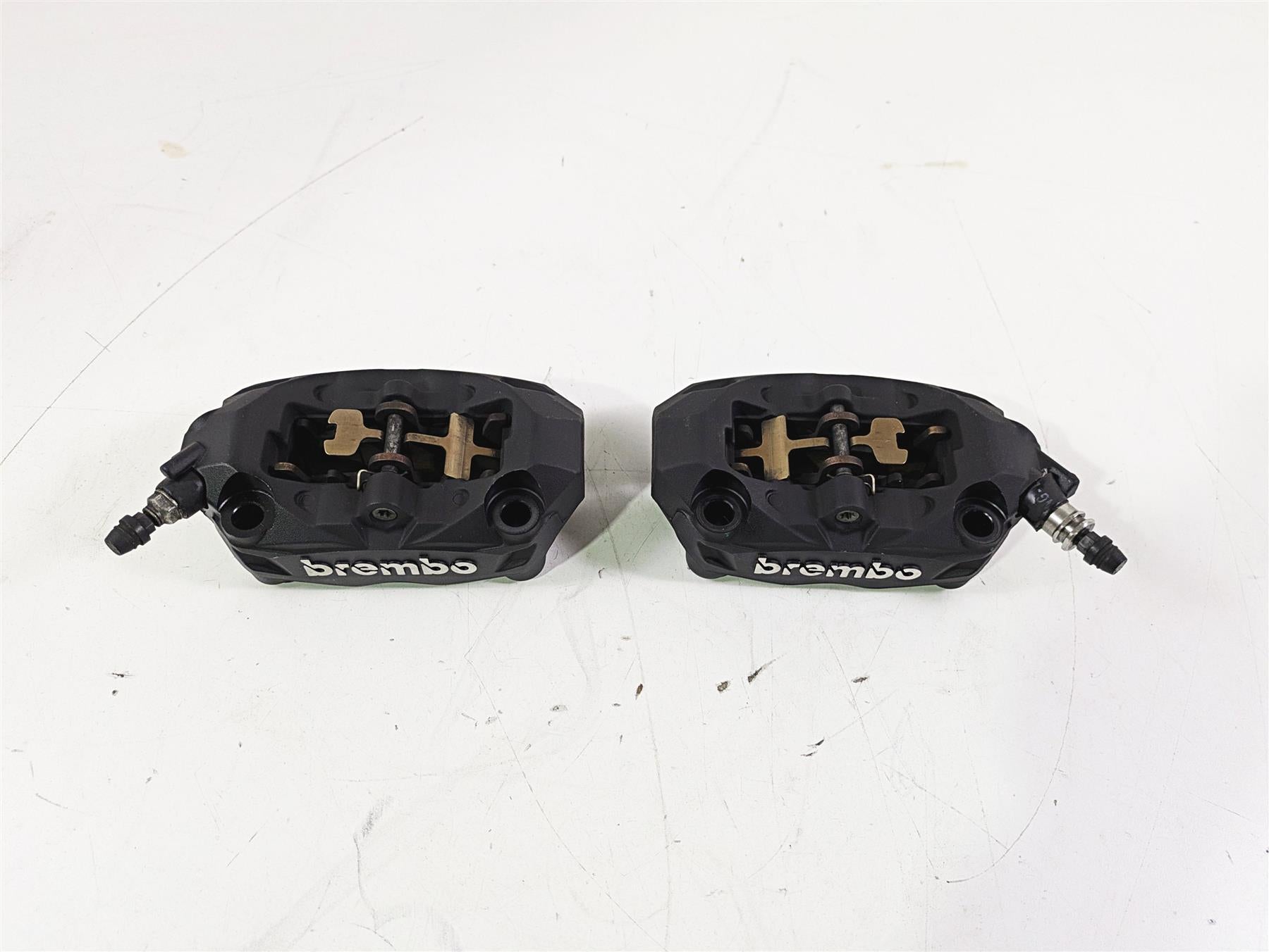 2016 BMW R1200RS K54 Brembo Front Brake Calipers 100mm 34118556205 34118556206 | Mototech271