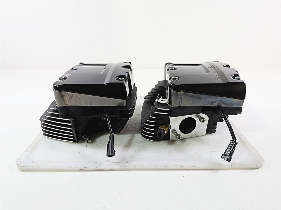 Harley CVO Screamin Eagle 117ci Cylinderhead Cylinder Head Set 17250-07A