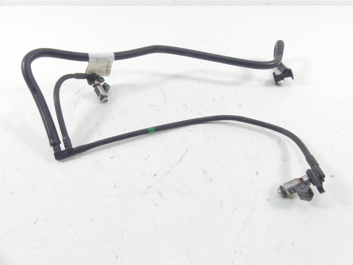 2018 Ducati Hypermotard 939 SP Fuel Gas Petrol Injector & Line Set 28040361A {{ shop.shopifyCountryName }} - Mototech271