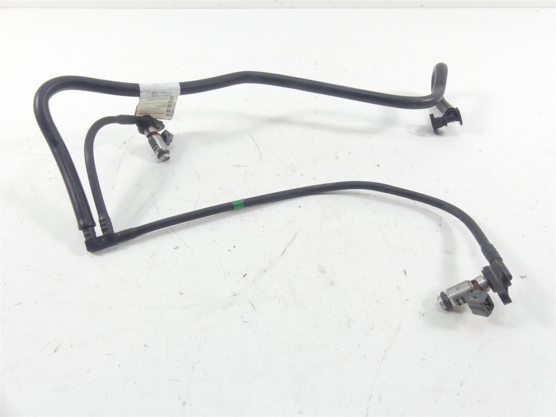 2018 Ducati Hypermotard 939 SP Fuel Gas Petrol Injector & Line Set 28040361A | Mototech271