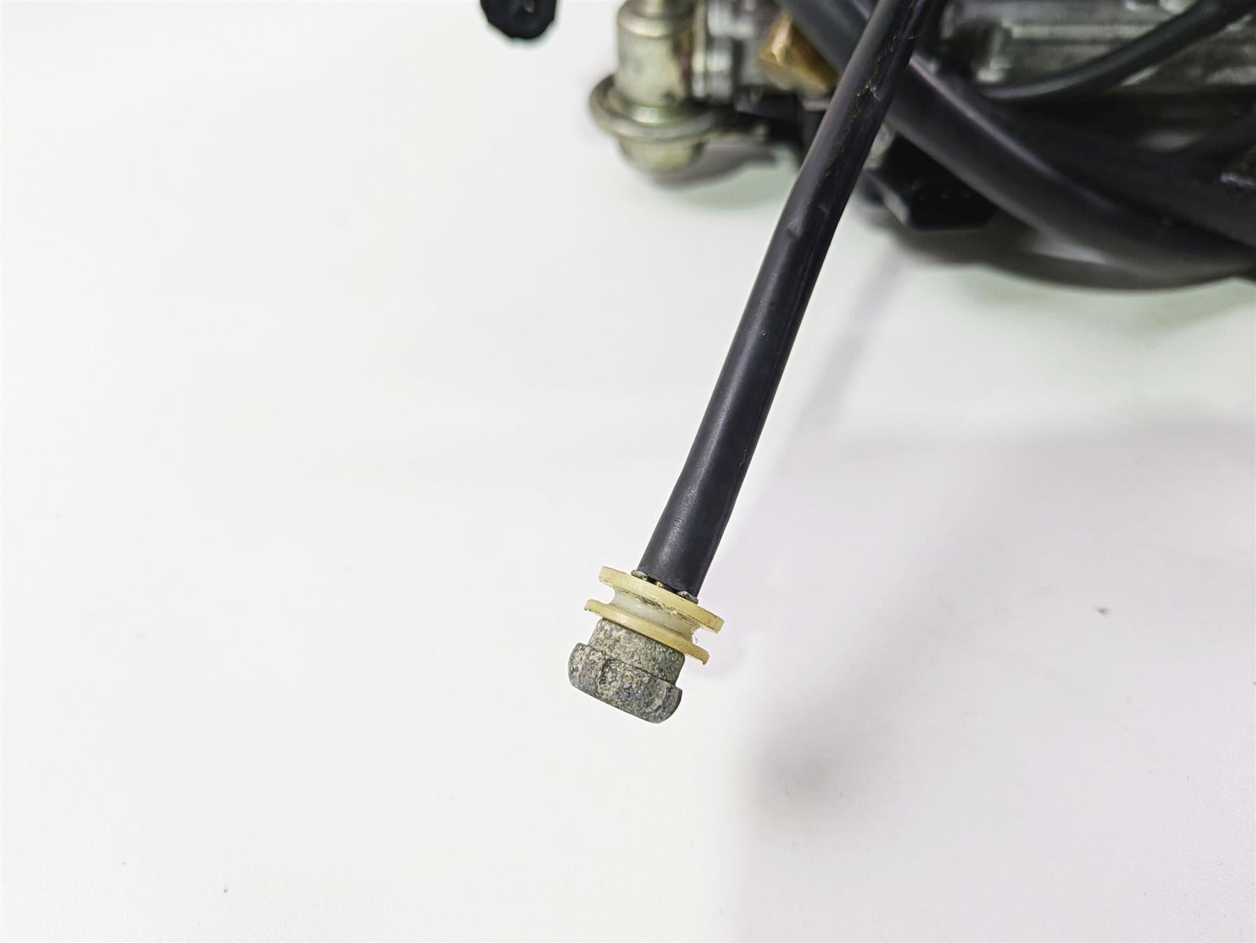 2002 Yamaha YZFR1 R1 Mikuni Throttle Body Diaphragm Fuel Injectors 5PW-13750-00 {{ shop.shopifyCountryName }} - Mototech271