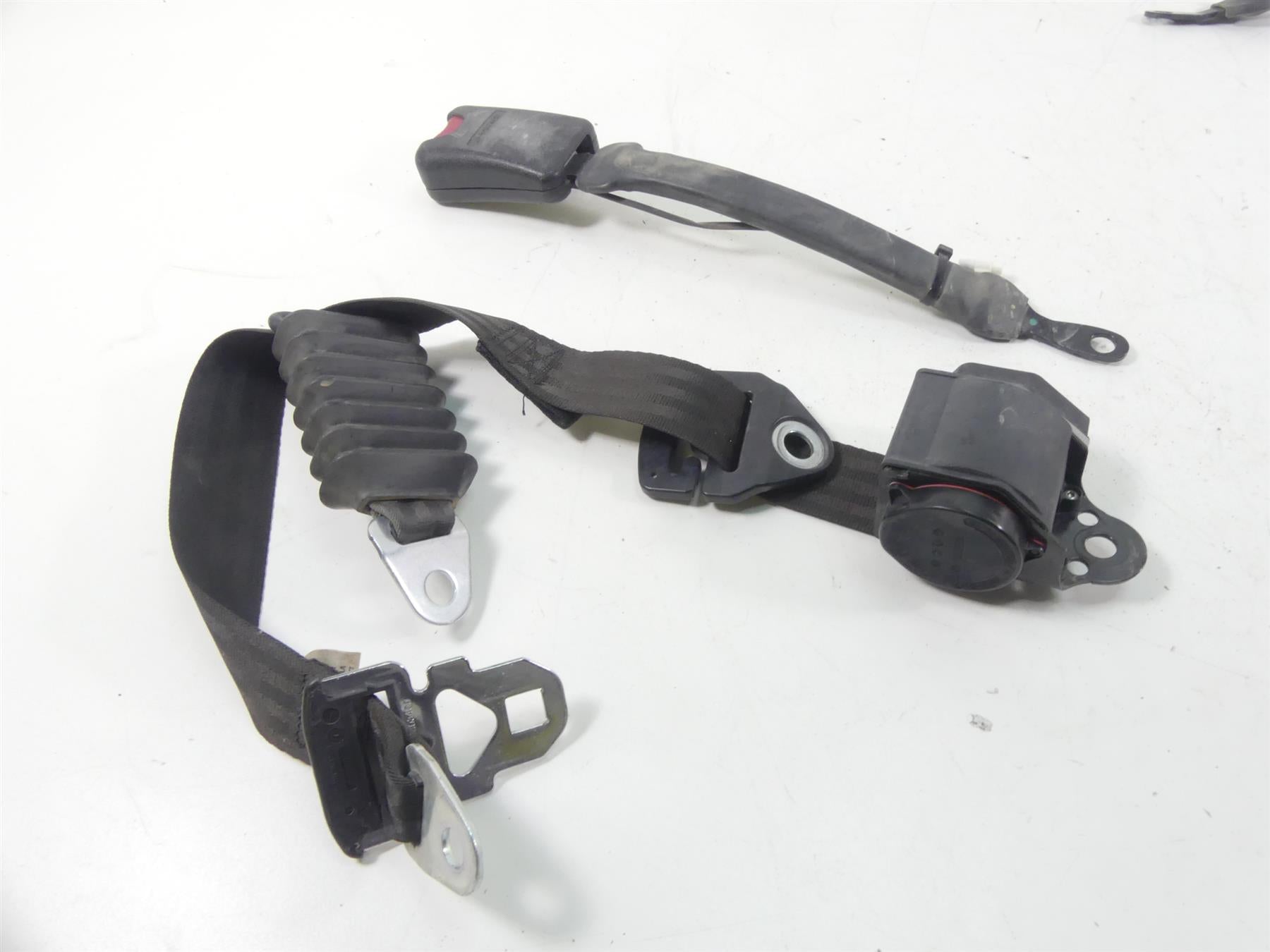 2018 Yamaha YXZ1000R EPS SS Driver Passenger Seat Harness Belt Set B85-F470L-00 {{ shop.shopifyCountryName }} - Mototech271