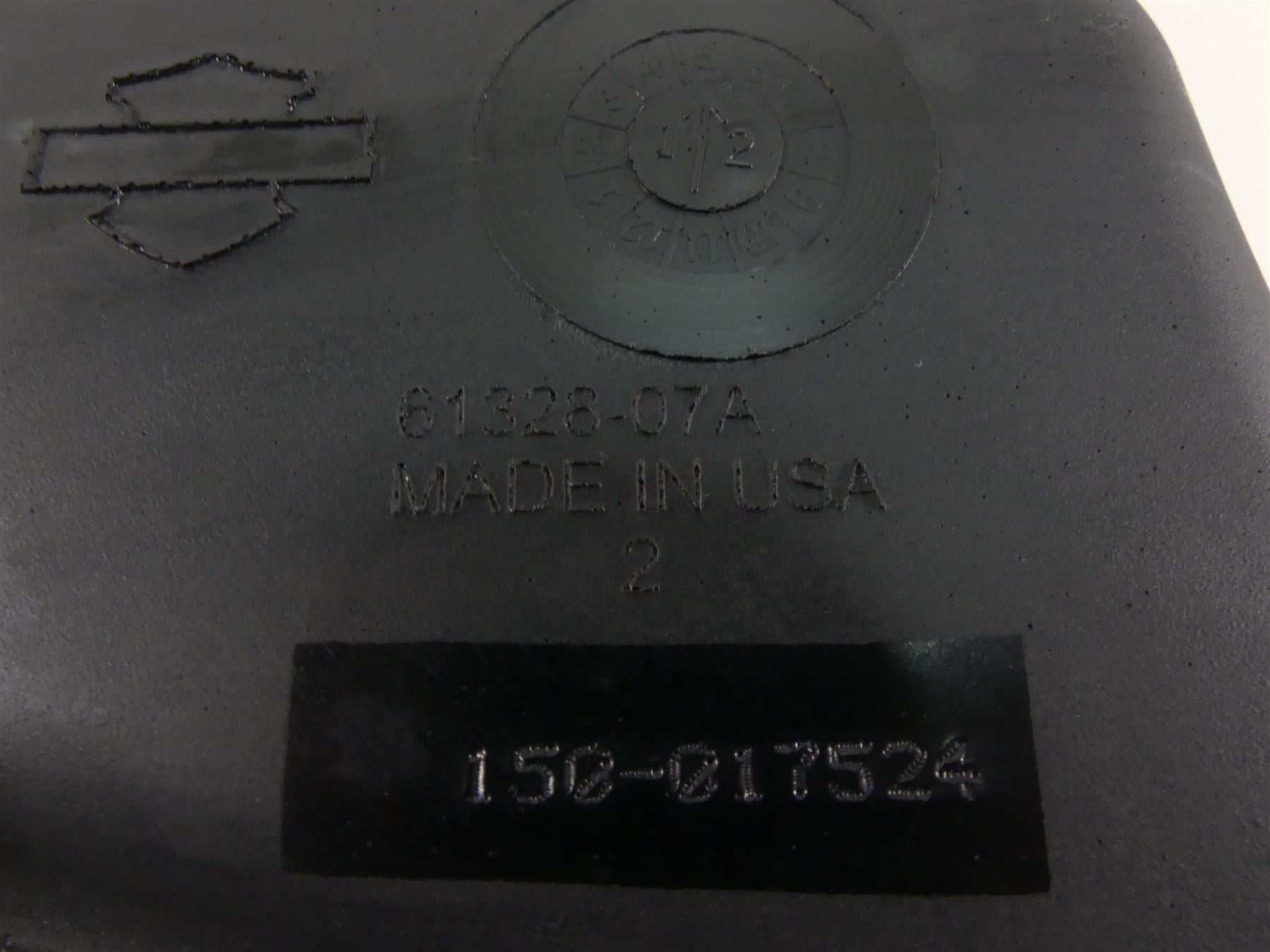 2012 Harley VRSCF Muscle Rod Plastic Fuel Gas Petrol Tank Reservoir 61328-07A {{ shop.shopifyCountryName }} - Mototech271