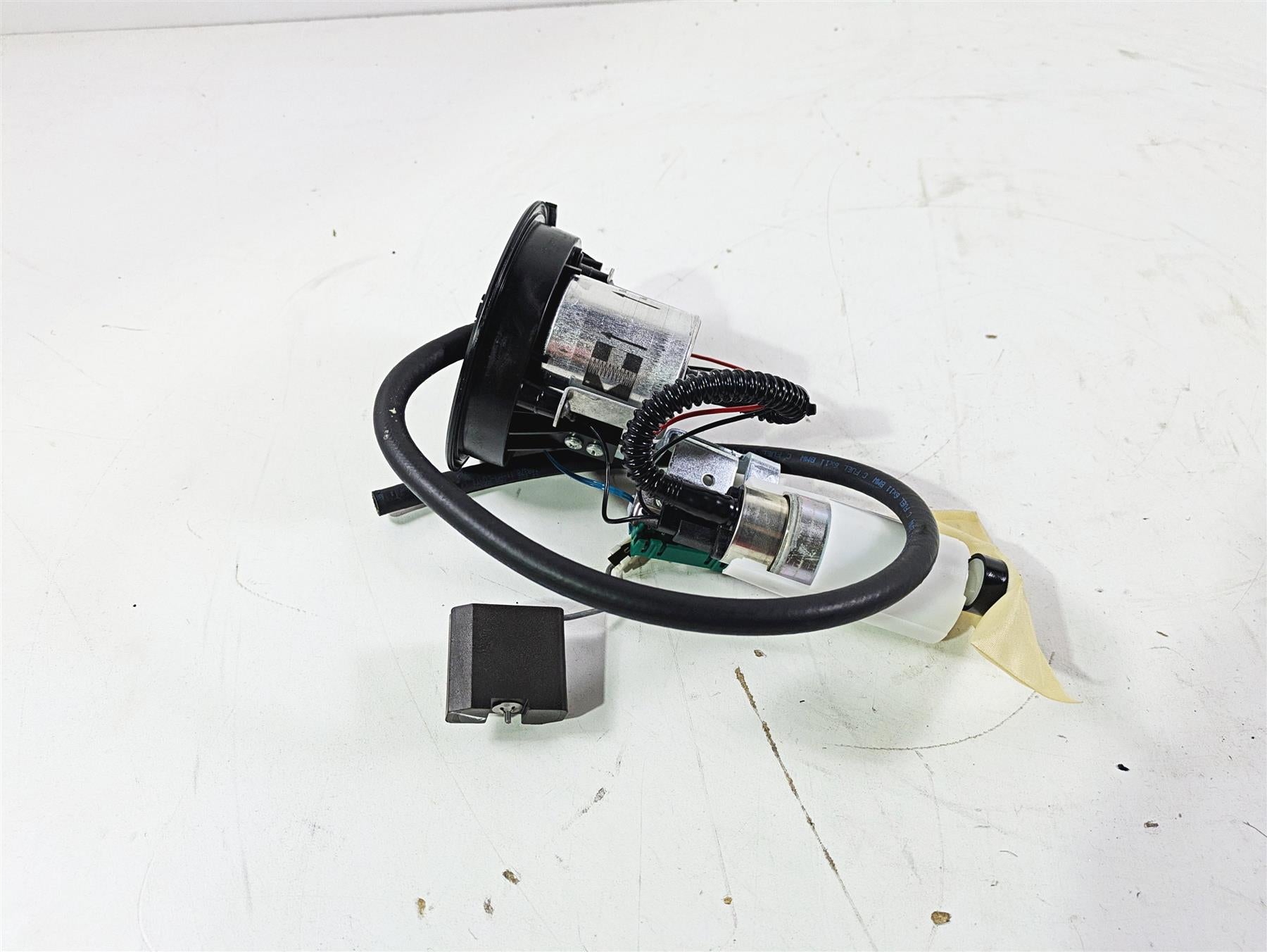 2016 BMW F800R K73 Fuel Gas Petrol Pump 9K 8550968 16148556078 {{ shop.shopifyCountryName }} - Mototech271