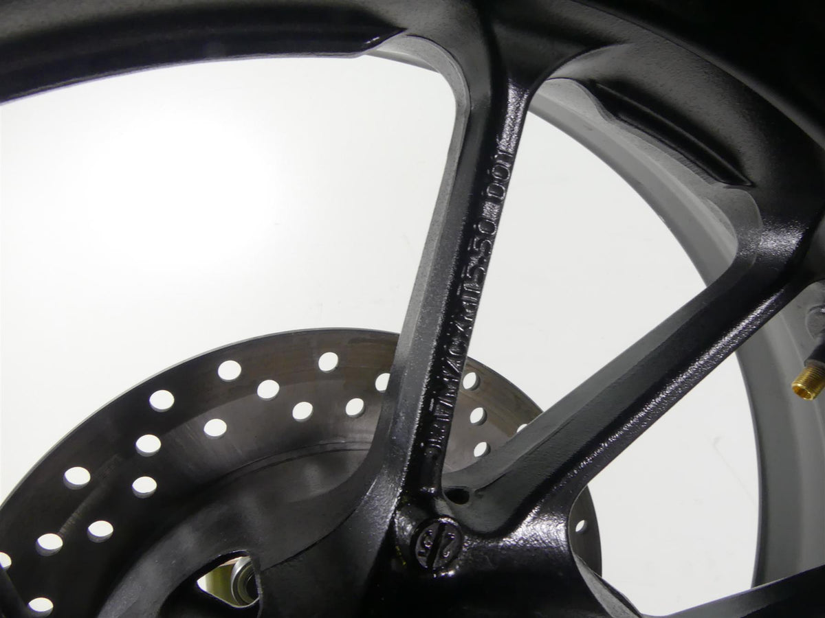 2015 Yamaha MT09 FZ09 Straight Rear Wheel Rim 17x5.5 -Read 1RC-25338-00-00 {{ shop.shopifyCountryName }} - Mototech271