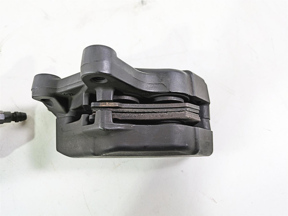 2010 Harley Touring FLHX Street Glide Front Brake Caliper Set 43027-08 44023-08 {{ shop.shopifyCountryName }} - Mototech271