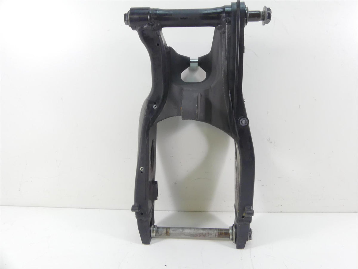 2018 Honda CBR1000 RR SC77 Straight Rear Swingarm Swing Arm + Axle 52200-MKF-D40 {{ shop.shopifyCountryName }} - Mototech271