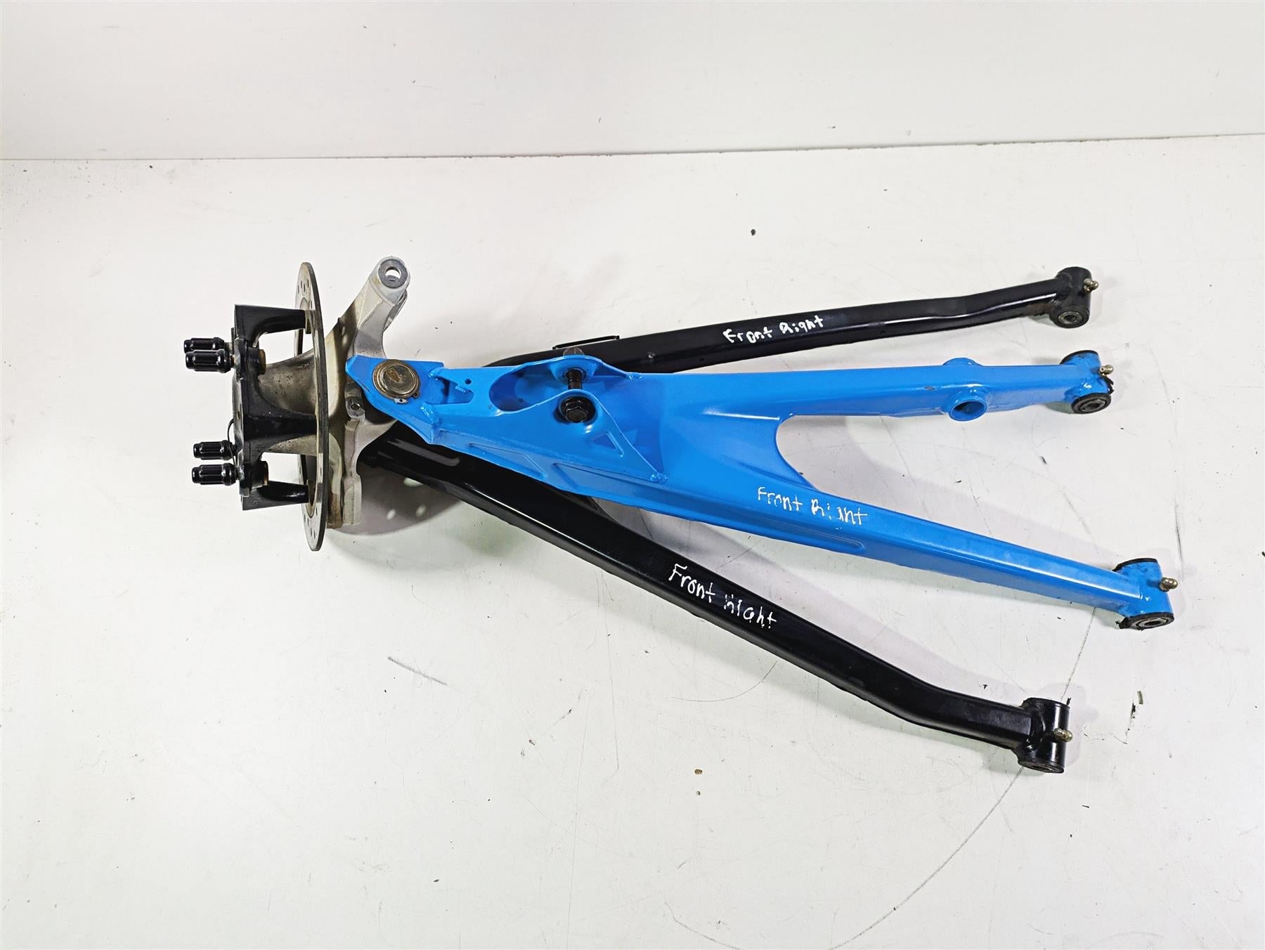 2018 Can Am Maverick X3 XRC Turbo R Front Right Knee Assembly 72" Blue 706203129 {{ shop.shopifyCountryName }} - Mototech271