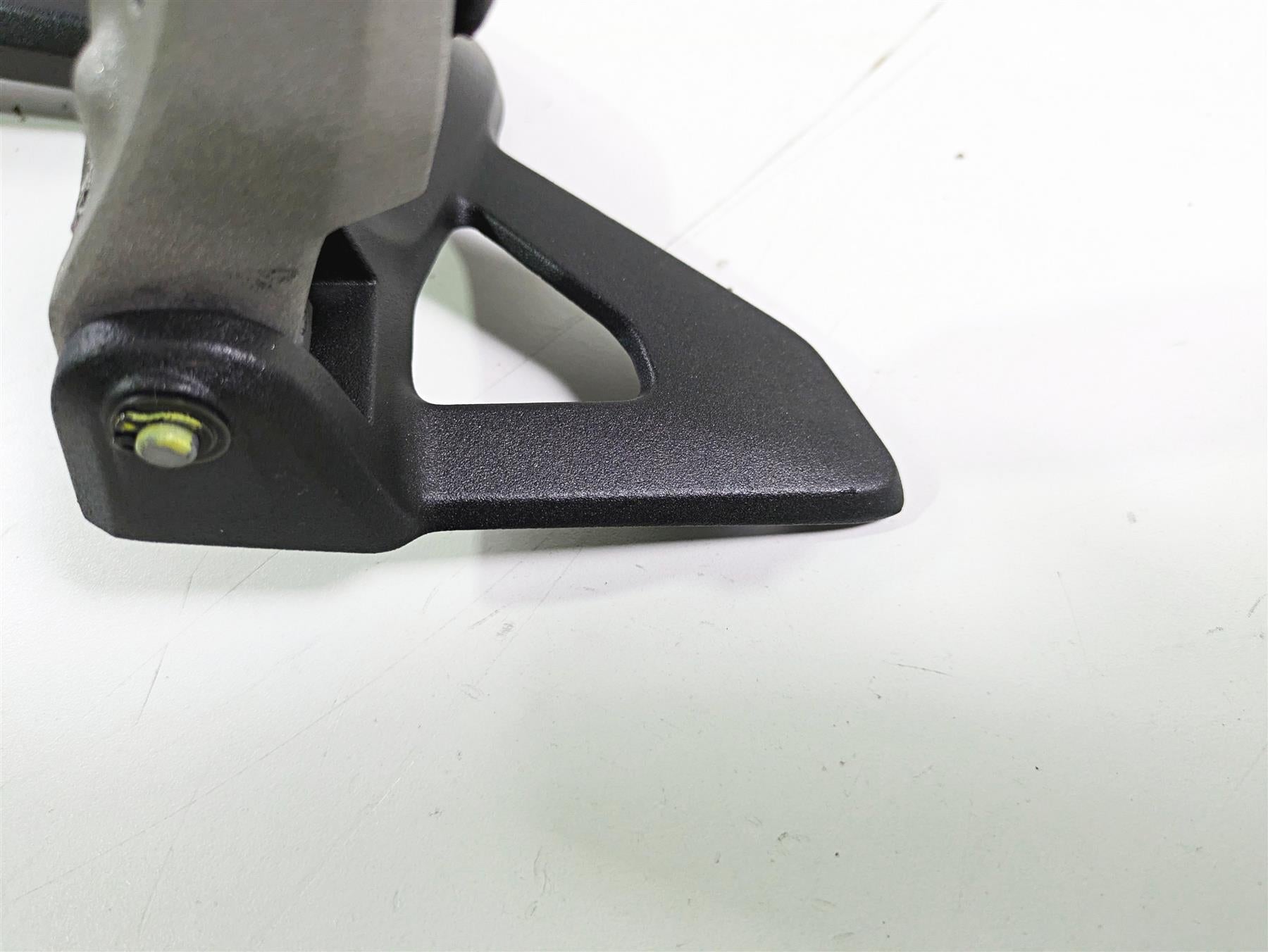 2023 Ducati Monster 937 SP Left Footpeg Set & Shifter F 82414032AA S 45623511AA {{ shop.shopifyCountryName }} - Mototech271