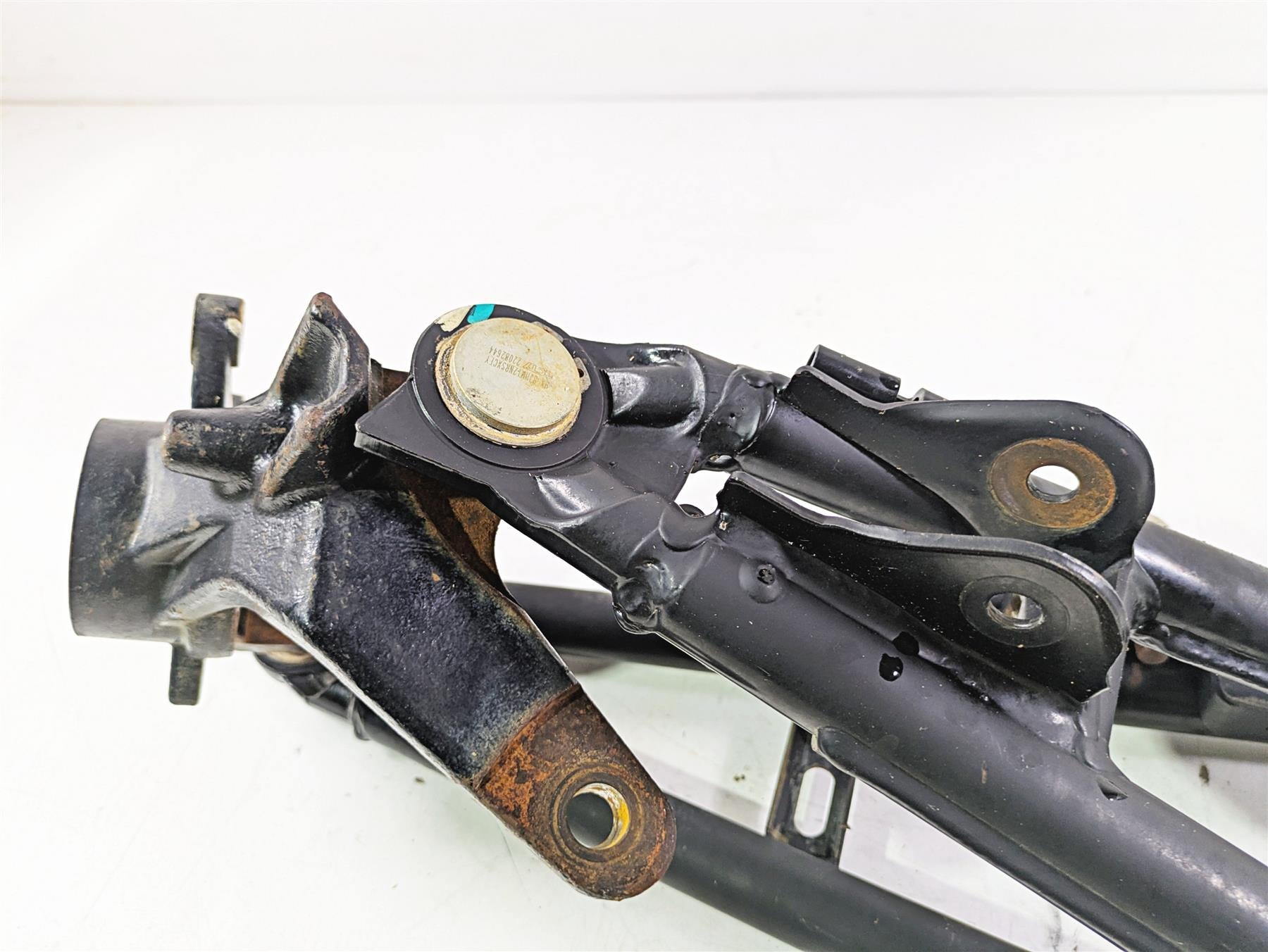 2022 CFMoto Zforce 950 Sport Front Left Control Arm Knee Assembly 5BYA-050701 {{ shop.shopifyCountryName }} - Mototech271
