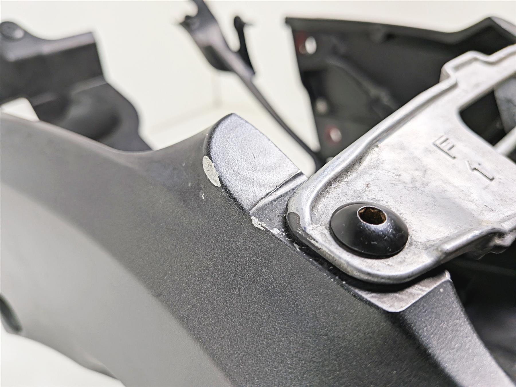 2022 Kawasaki ZX10R ZX1000 Ninja Rear Subframe & Inner Fender 32160-1865 {{ shop.shopifyCountryName }} - Mototech271
