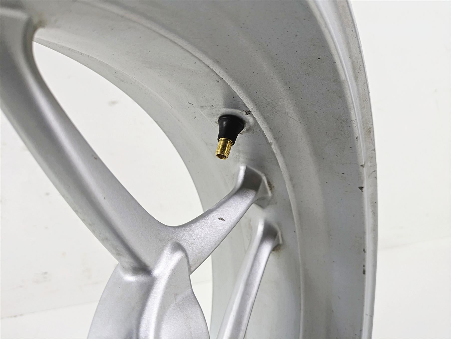 2009 BMW R1200RT K26 Straight 17x5.5 Rear Wheel Rim 36317683070 {{ shop.shopifyCountryName }} - Mototech271