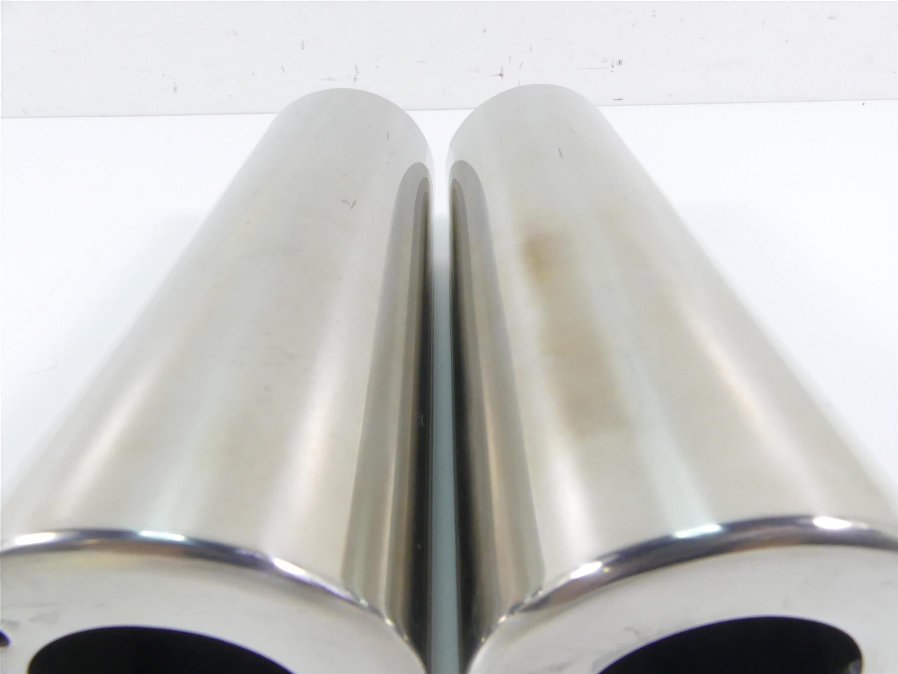 2013 Triumph Rocket 3 Touring Lower Fork Tube Cover Set T2045407 {{ shop.shopifyCountryName }} - Mototech271