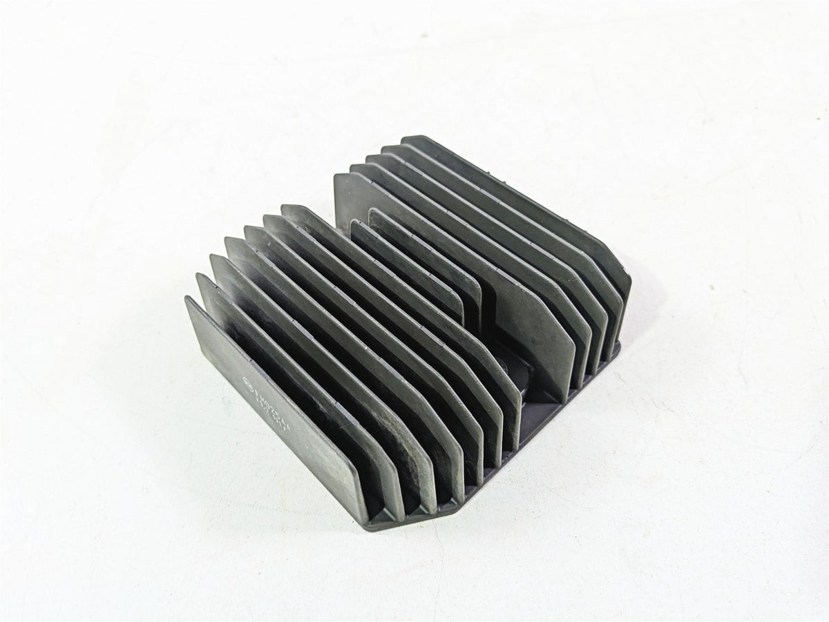2023 Honda Talon SXS1000 S2R Rectifier Voltage Regulator - Read 31600-HL6-A01 {{ shop.shopifyCountryName }} - Mototech271