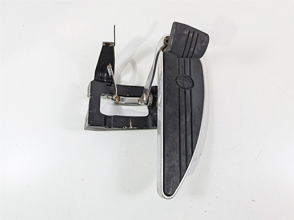 2008 Yamaha XV1900 Roadliner S Right Floor Board & Brake Pedal 1D7-27420-00-00 {{ shop.shopifyCountryName }} - Mototech271